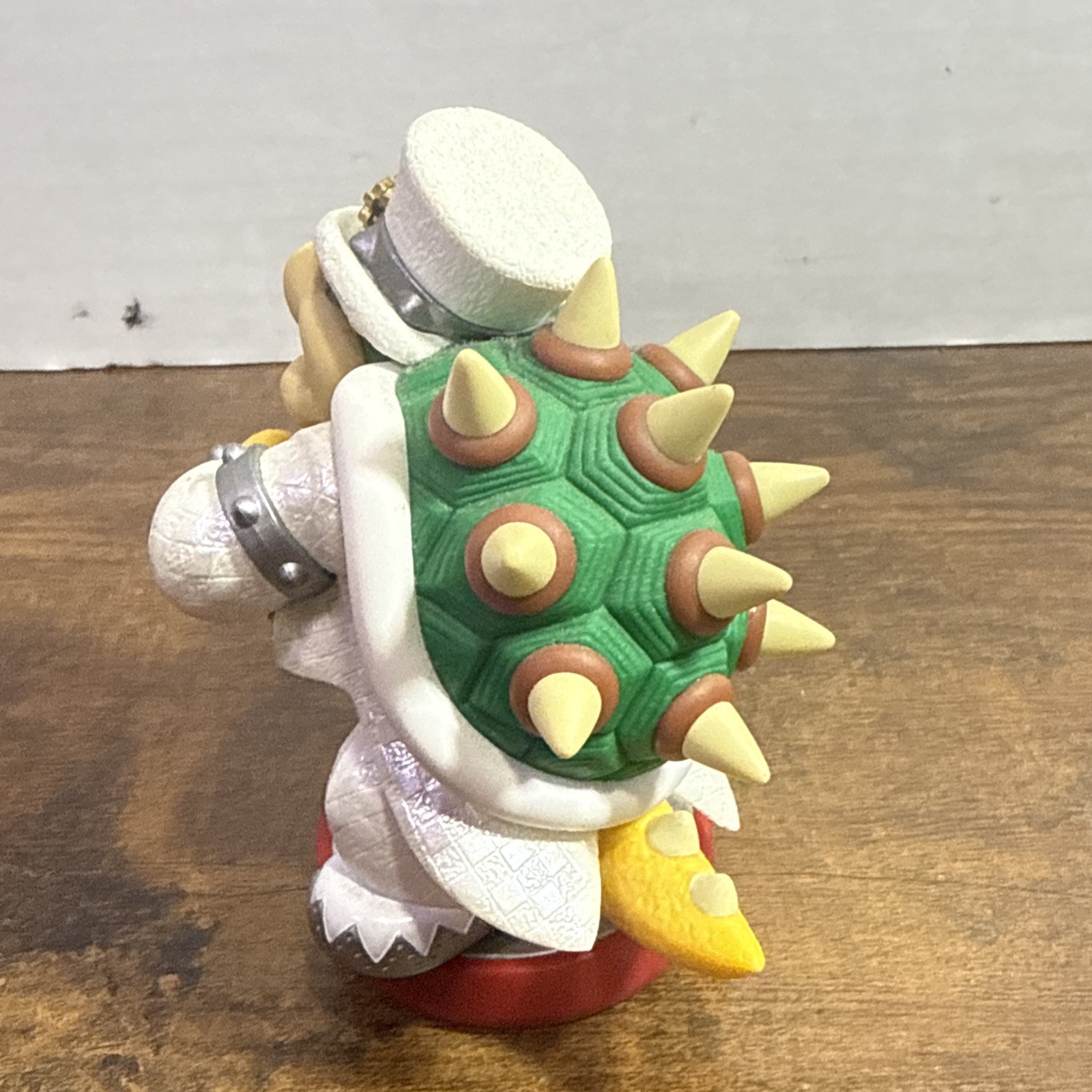Nintendo Super Mario Odyssey Amiibo Figurine- Wedding Bowser Cake Topper PVC