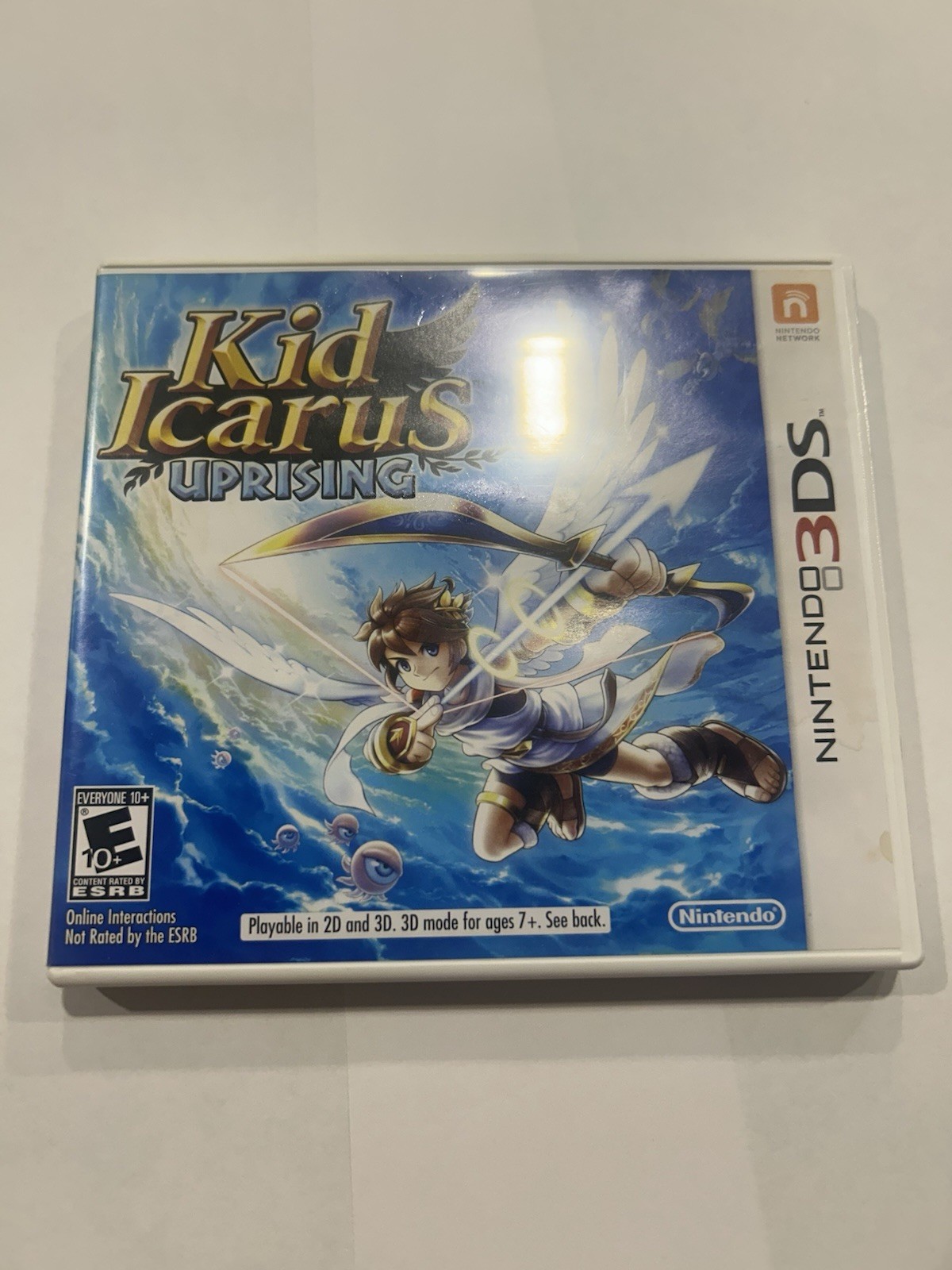 Nintendo Kid Icarus: Uprising Nintendo 3DS w/ Case Manual Inserts Multiplayer