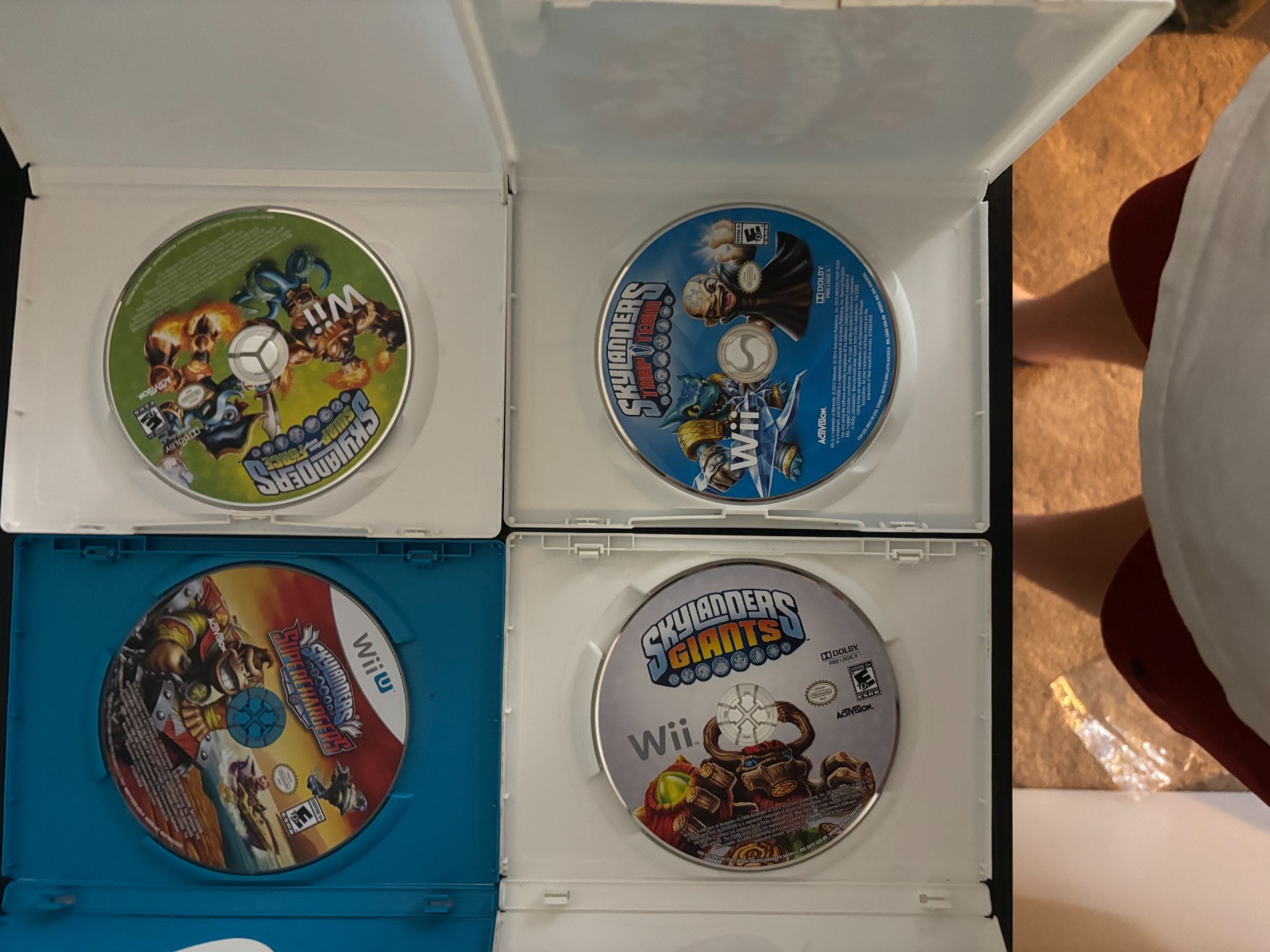 Skylanders collection with Flynn’s ship (not complete), 2 Portals, and 4 games