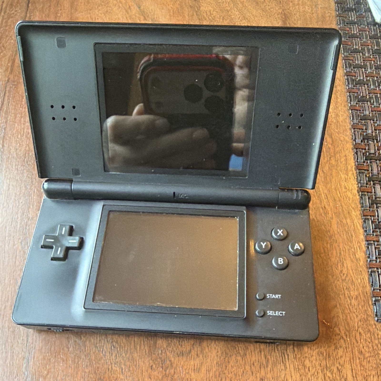 Nintendo DS Lite Black Handheld System Wi-Fi USG-001 NTSC-U/C