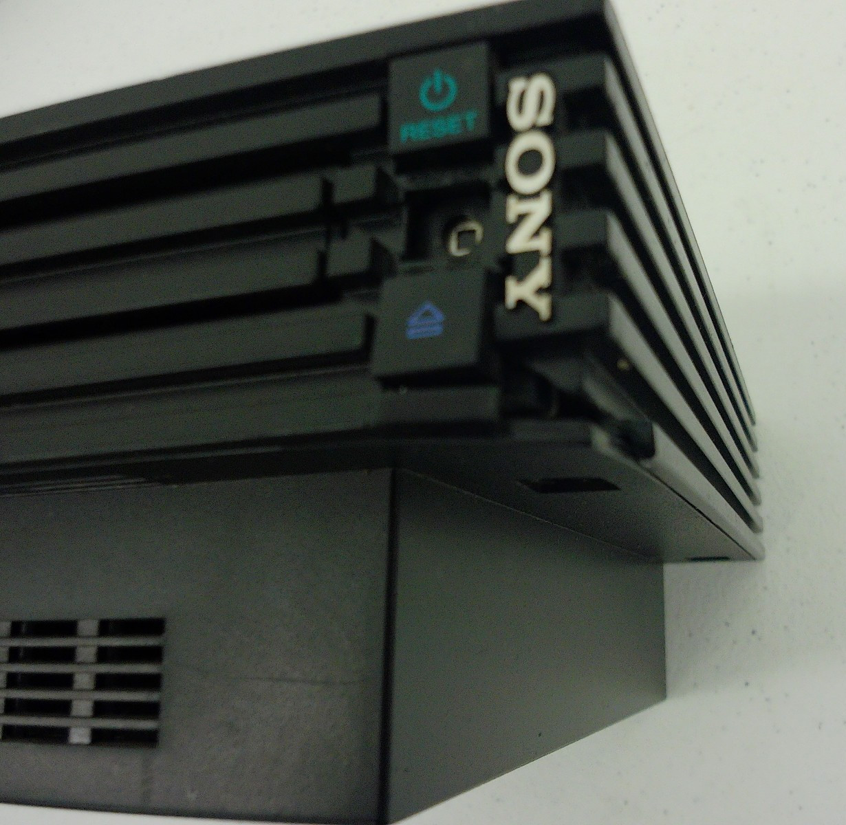 PlayStation 2 PS2 Fat Console model varies ***For Parts or Repair ONLY***