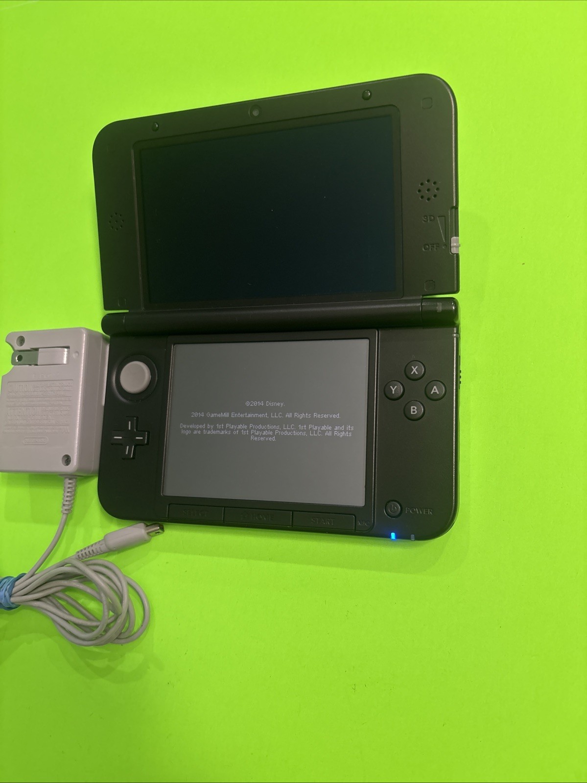 Official Nintendo 3DS XL Blue Tested Working Crack in D-Pad OEM Charger