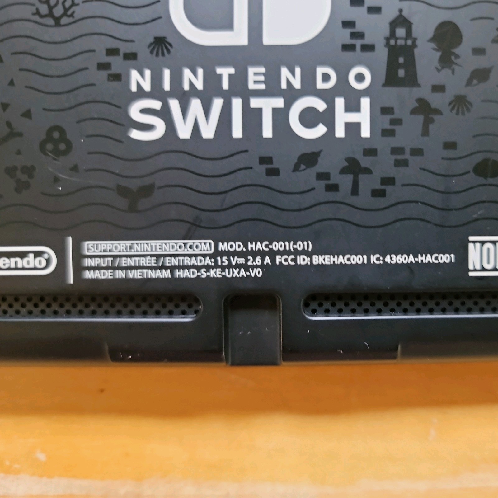 Nintendo Switch Animal Crossing Console HAC-001(-01) w/ Accessories (#103)