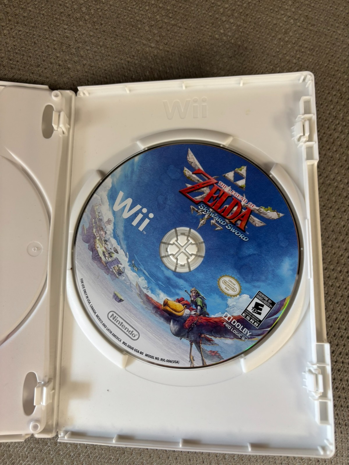 The Legend of Zelda Skyward Sword (Nintendo Wii) Complete W/ Manual