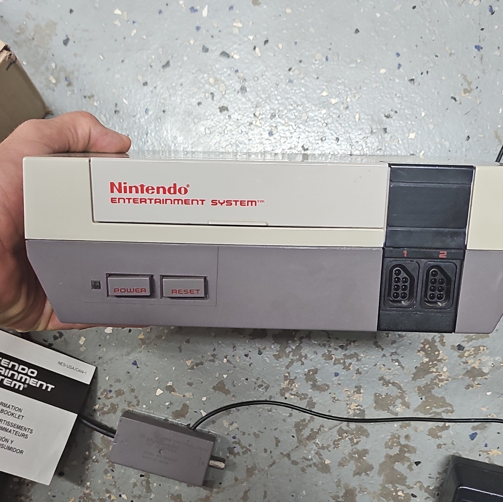 Nintendo NES-001 Console w/2 Controllers, RF Switch, AC. 2 Games