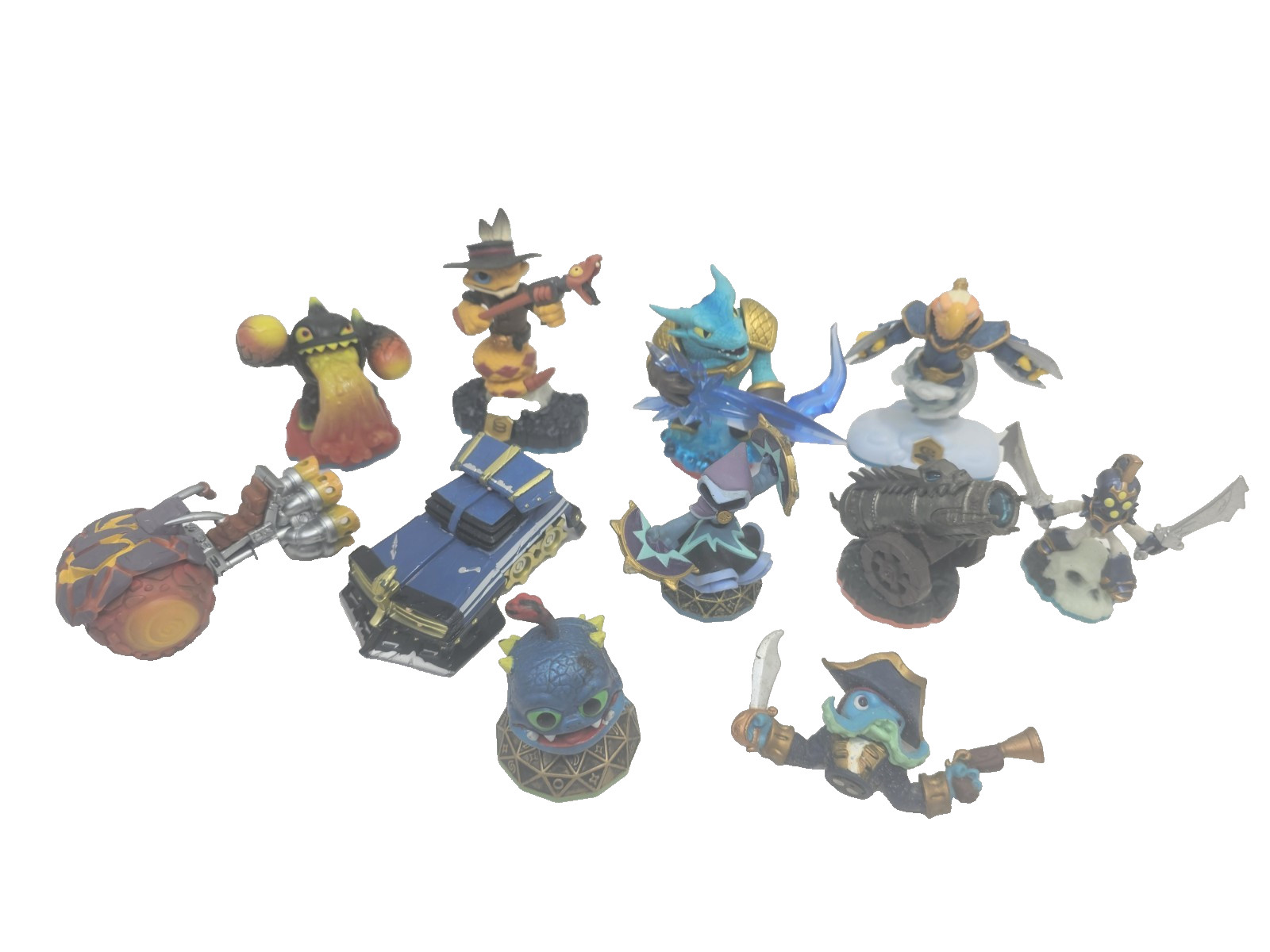Skylanders Figure Vehicle Lot of 11 Snap Shot Rattle Shake Shield Striker Bundle