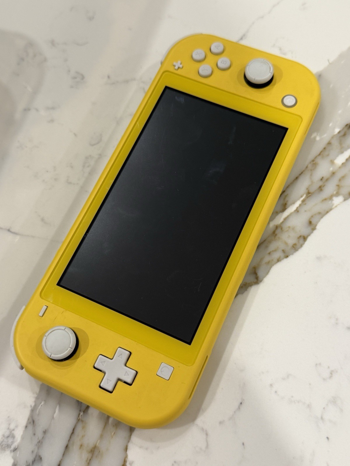 Nintendo Switch Lite Console YELLOW HDH-001 Handheld Video Game System
