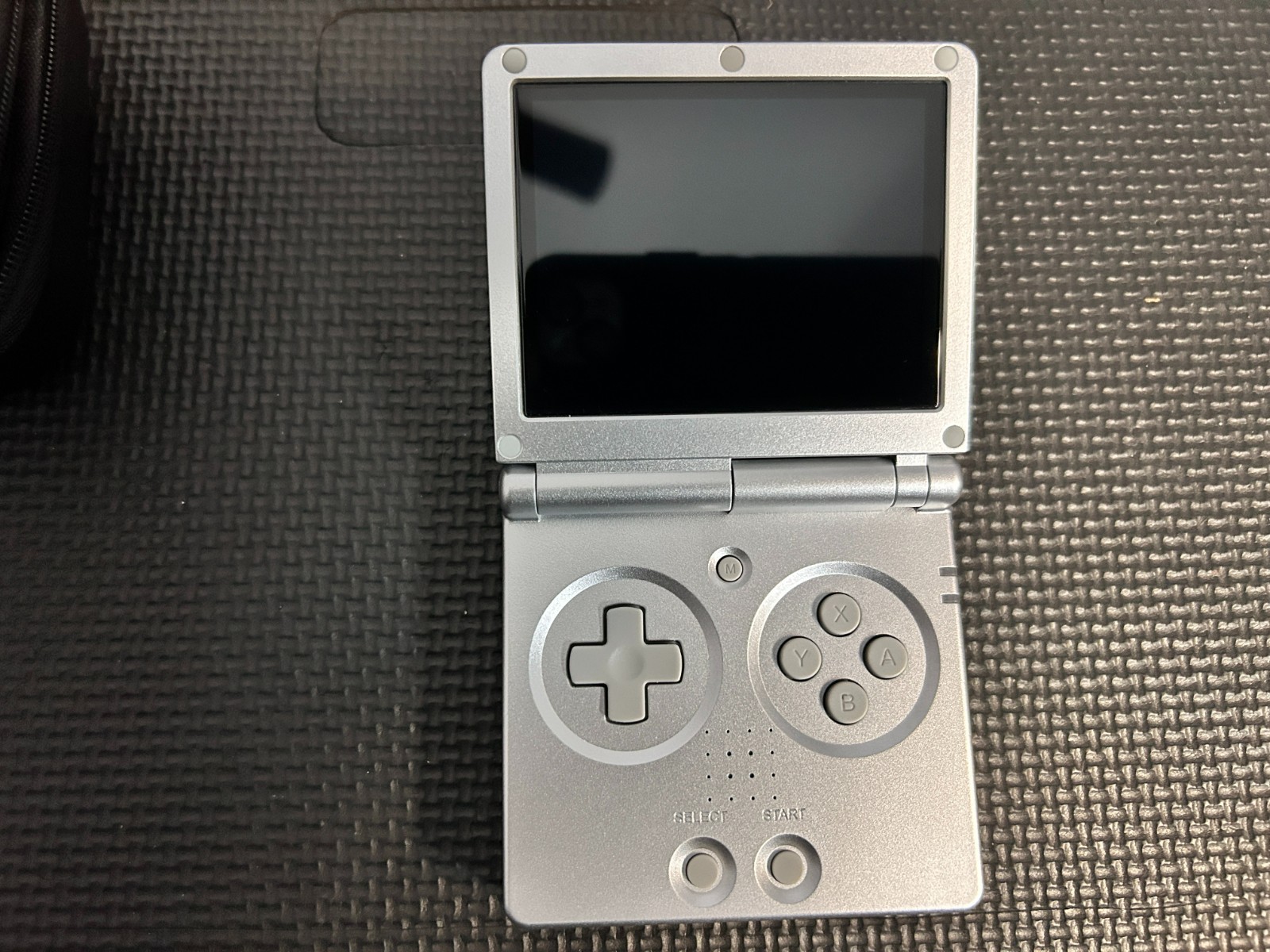 ANBERNIC RG35XX SP (64GB GAME CARD) KNULLI 2 OS (SILVER) GXRG
