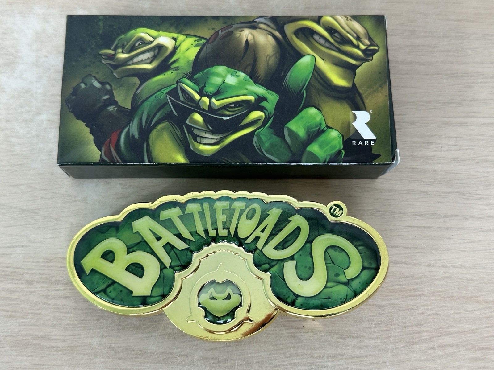 Loot Crate Battletoads Belt Buckle Microsoft 2017 Rare Golden Green Exclusive