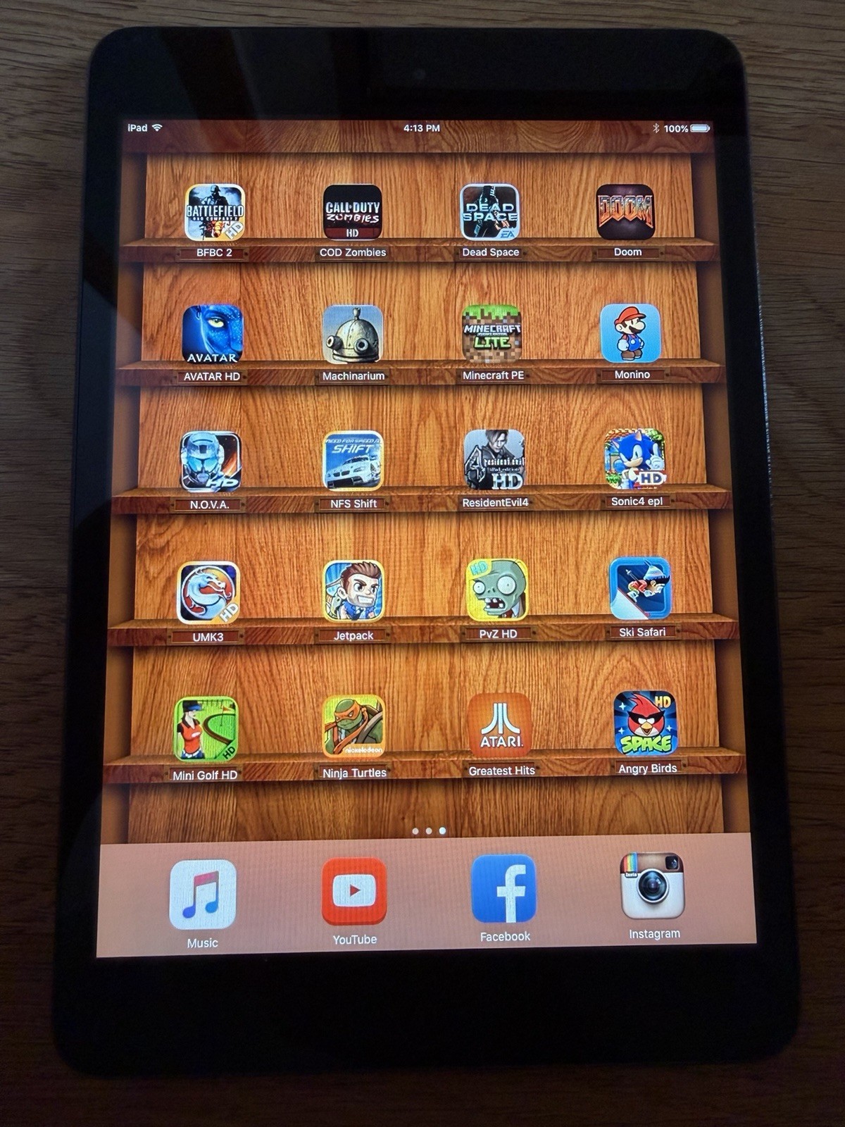 iPad Mini 1st Gen 32GB Infinity Blade Icewin Dale Baldur’s Gate GTA Bully