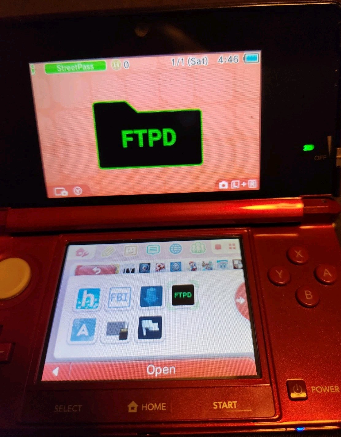 Nintendo 3DS Loaded With Extras And Multiple Games