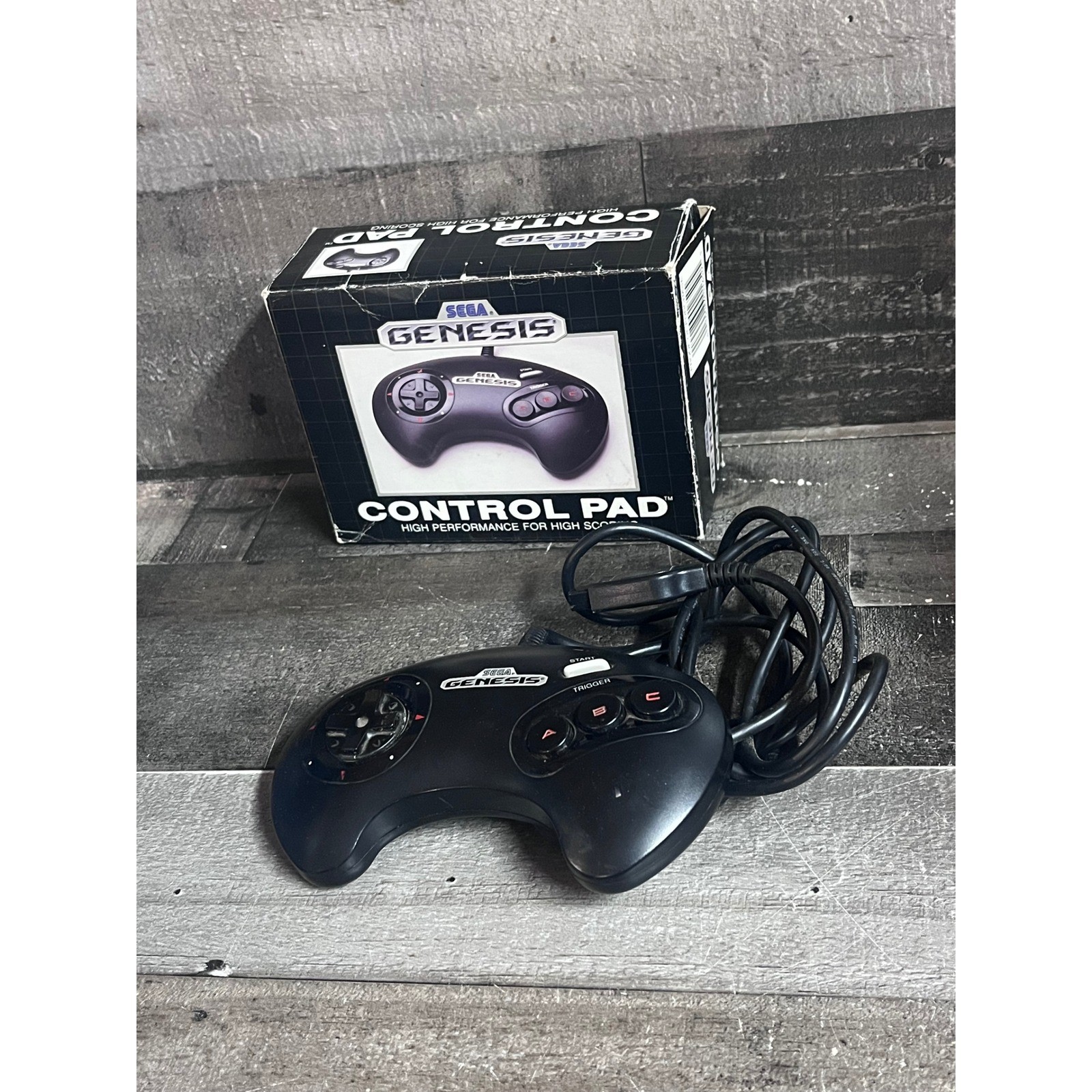 Sega Genesis Control Pad Model 1650 3-Button Wired Controller with Original Box