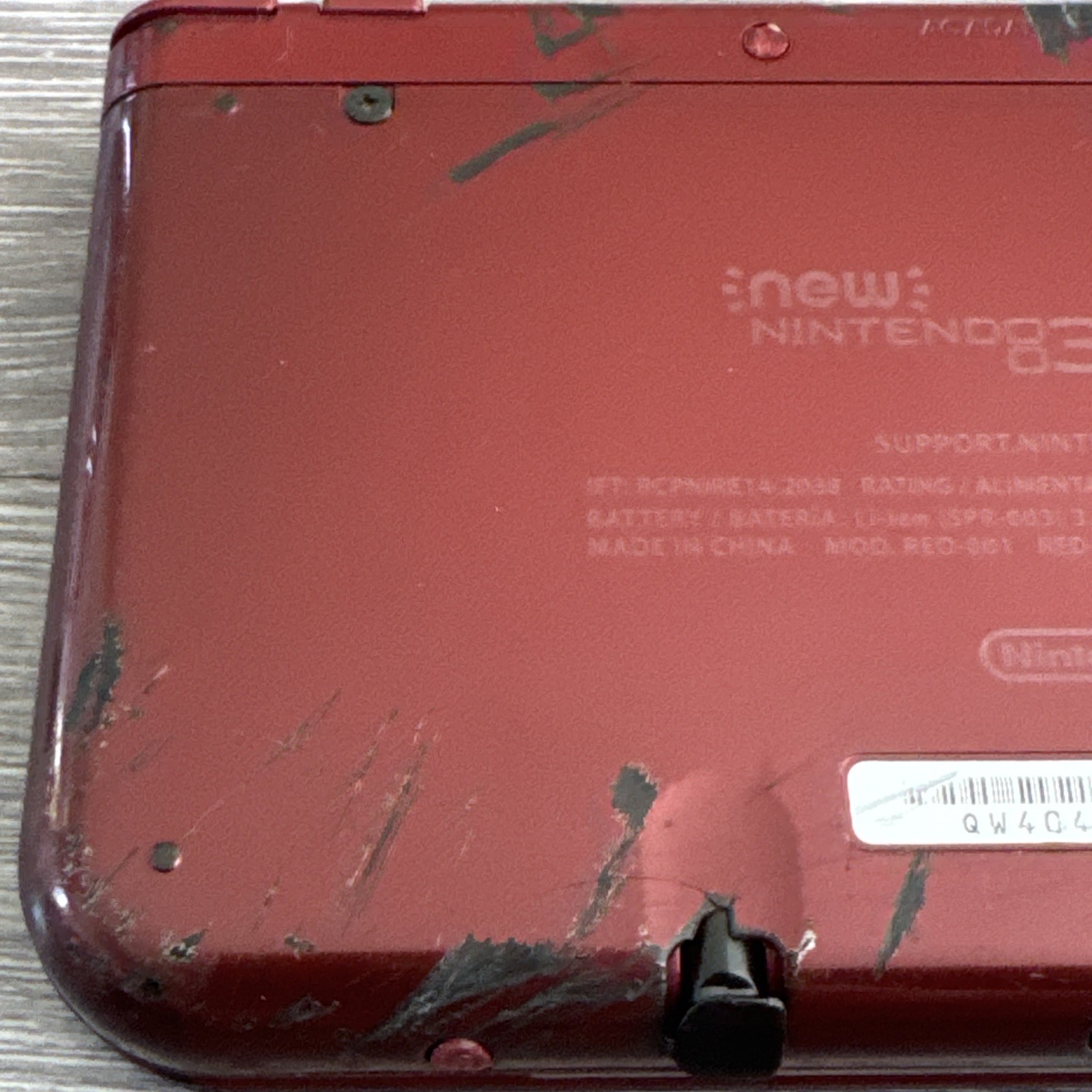 Nintendo New 3DS XL Console With Charger Red. Cosmetic Damage Tested And Working