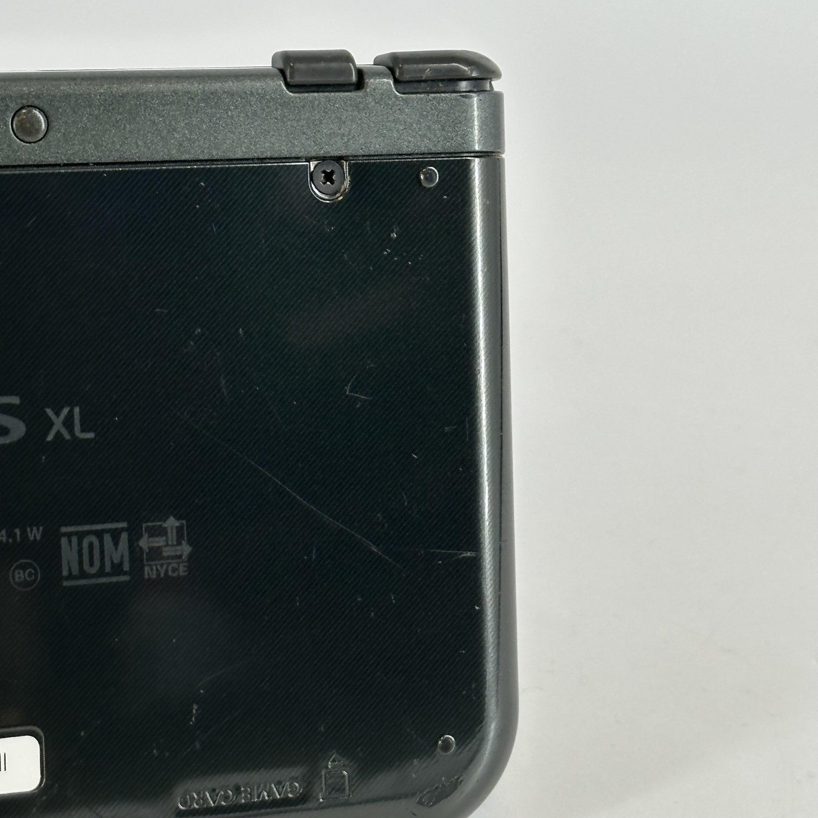 Nintendo New 3DS XL Handheld Console Gray w/ Charger/Case – Good Condition