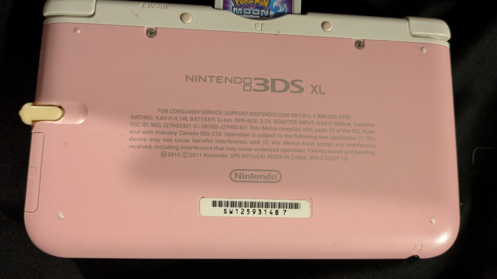 32GB Nintendo 3DS XL White & Pink w 3 games and Rilakkuma stylus + charger