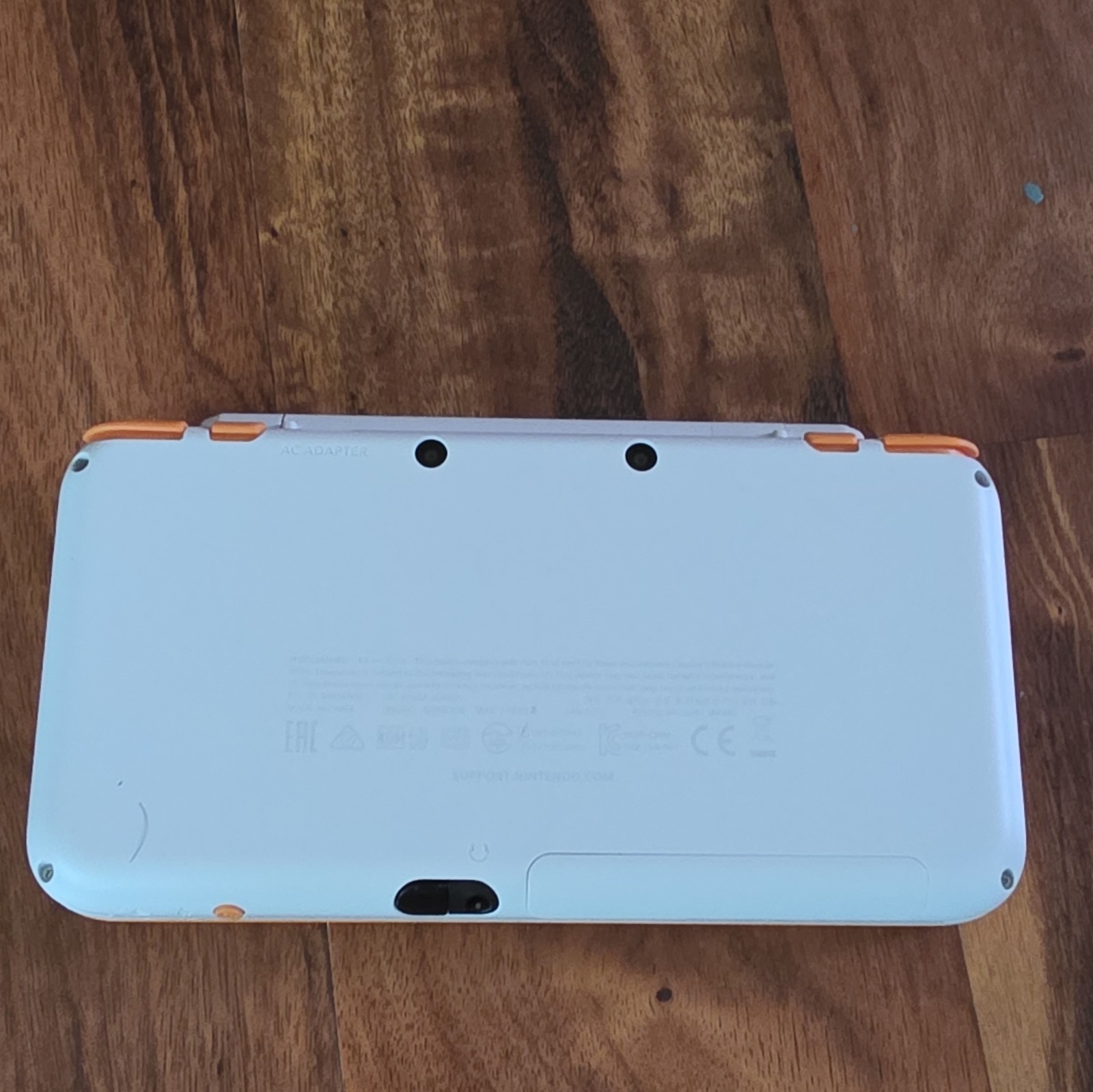 Nintendo 2DS XL White & Orange Tested and Working!