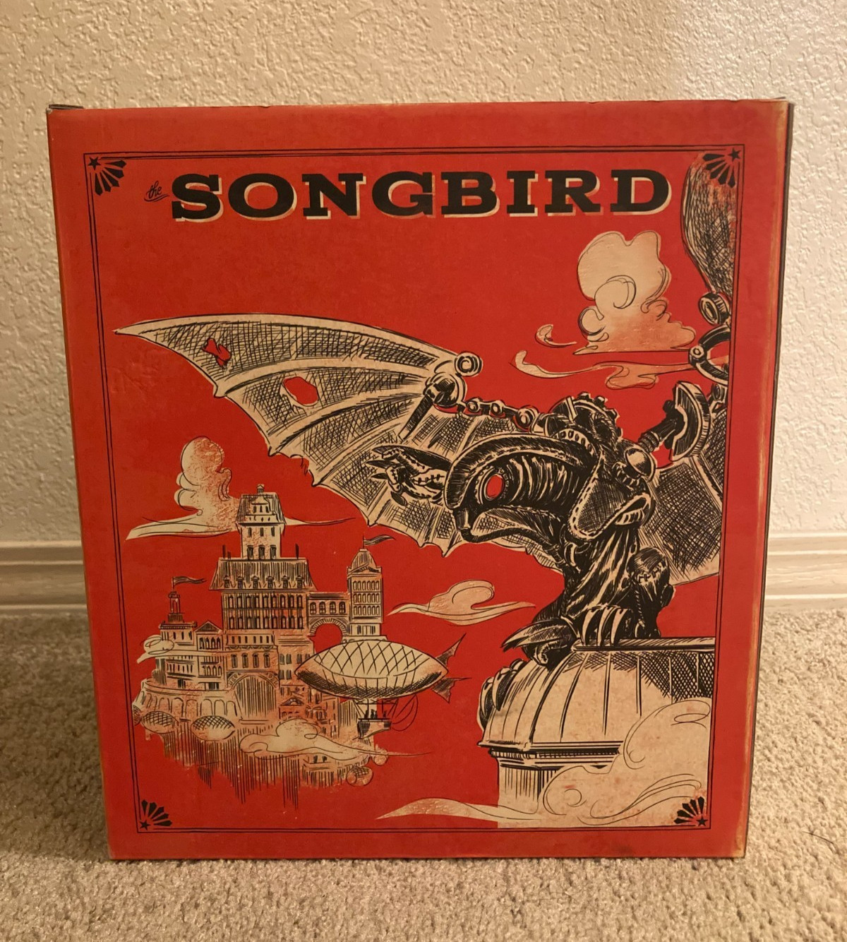 Limited Songbird Edition Bioshock Infinite Songbird Statue + Figurine & Keychain