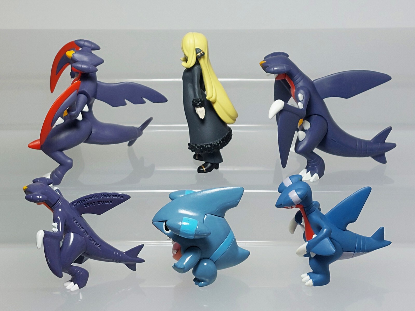 Mega Garchomp Gabite Gible Cynthia Pokemon Moncolle Figure Takara Tomy 1.6-2.4in