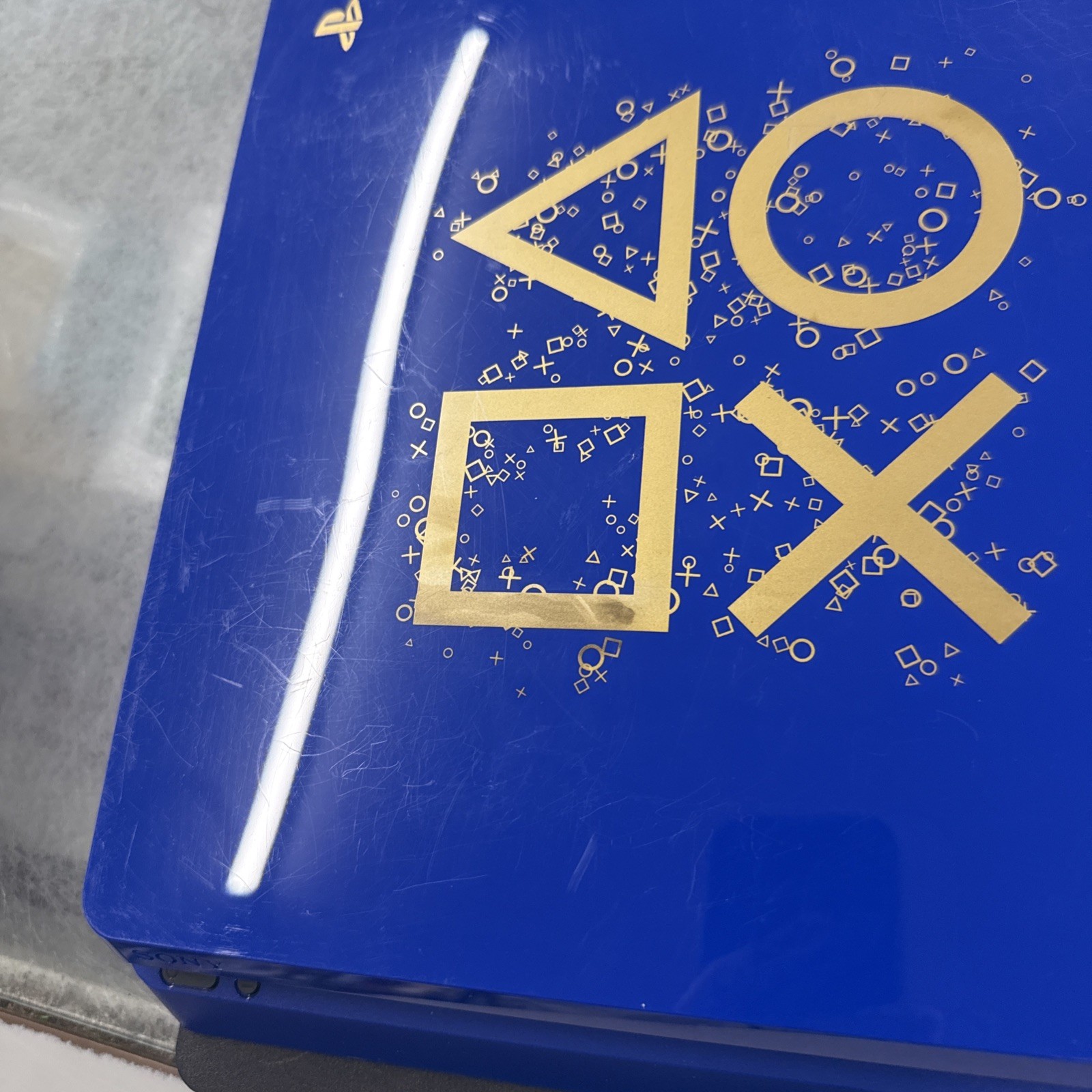 Sony PlayStation 4 Slim 1TB Days of Play Blue Limited Edition