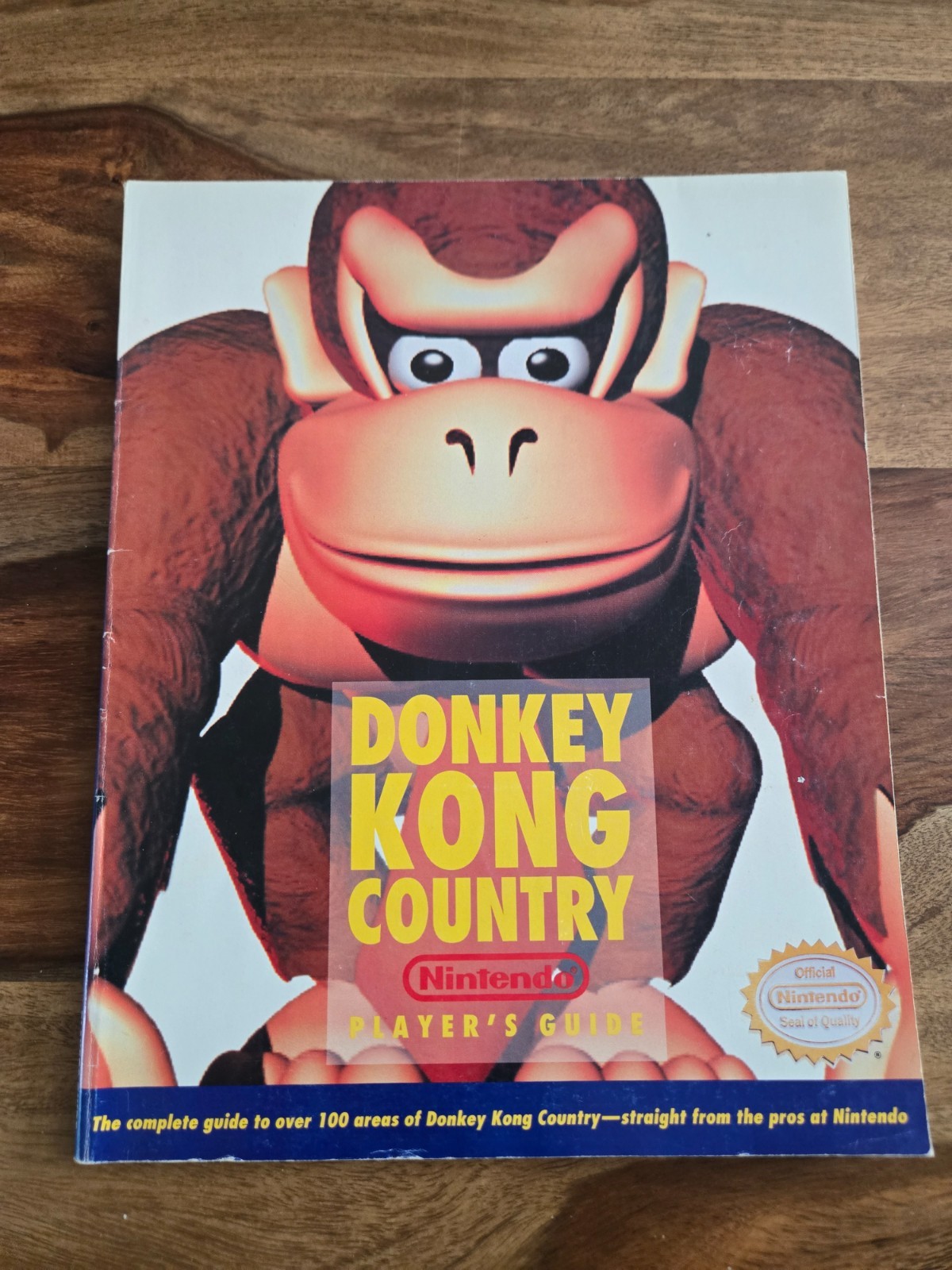 Donkey Kong Country Nintendo Player’s Guide SNES Official Nintendo 1994