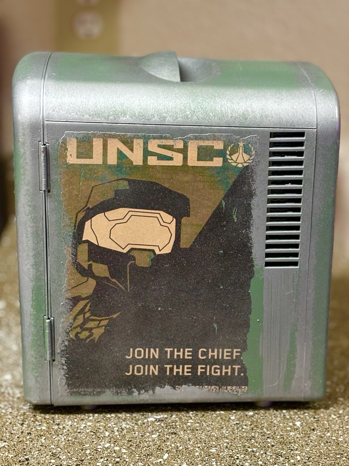 UNSC Mini Fridge Master Chief Collectible Halo Video Game Series Edition