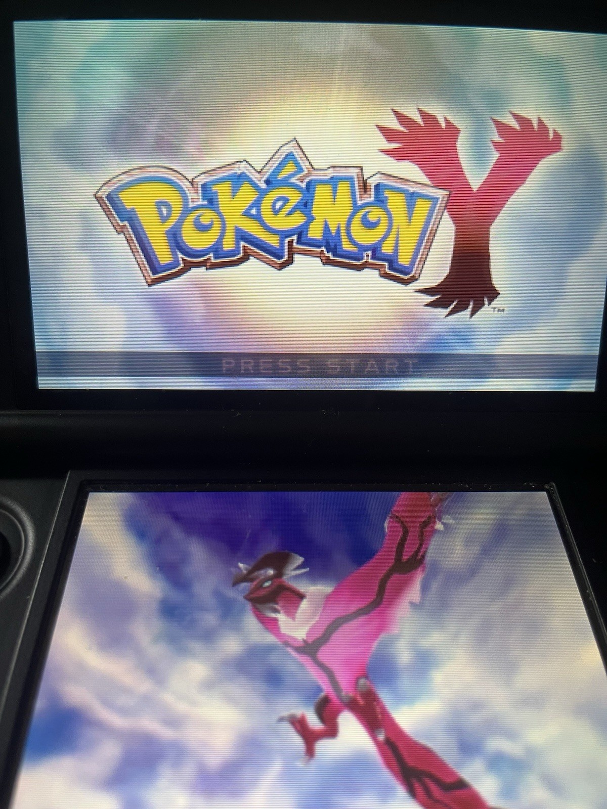 Nintendo 3DS Pokémon Y (2013) Game with Case Multiplayer E Rated