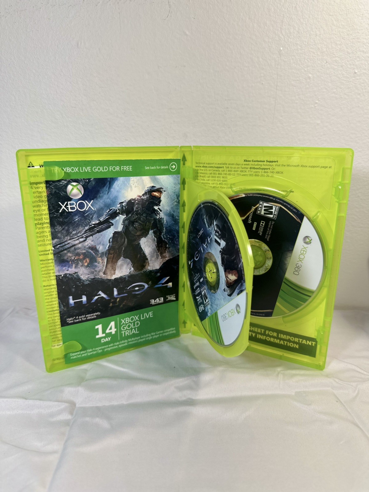 Halo 4 (Microsoft Xbox 360, 2012)