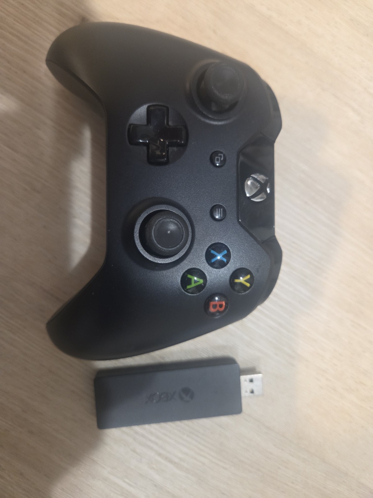 Microsoft Xbox One Controll Model 1697 with USB for PC