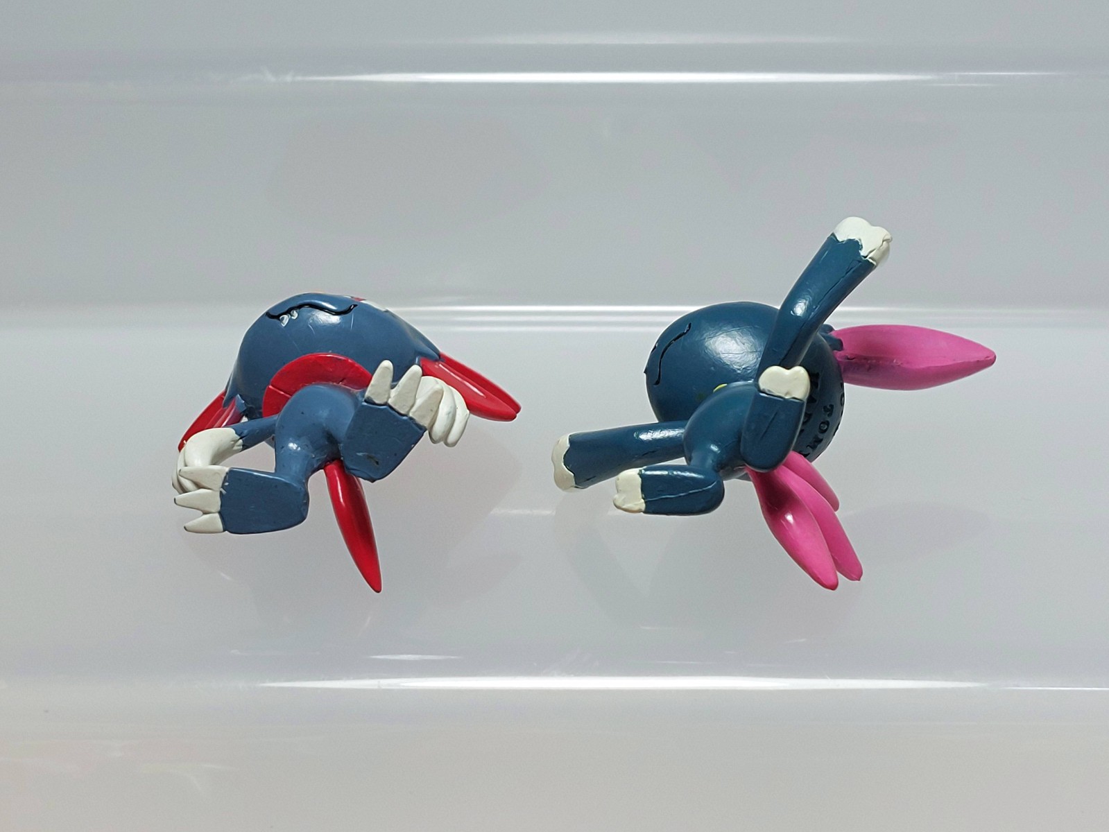 Weavile Sneasel Pokemon Monster Collection Figure Set Tomy Japan L05 1.4-1.7in
