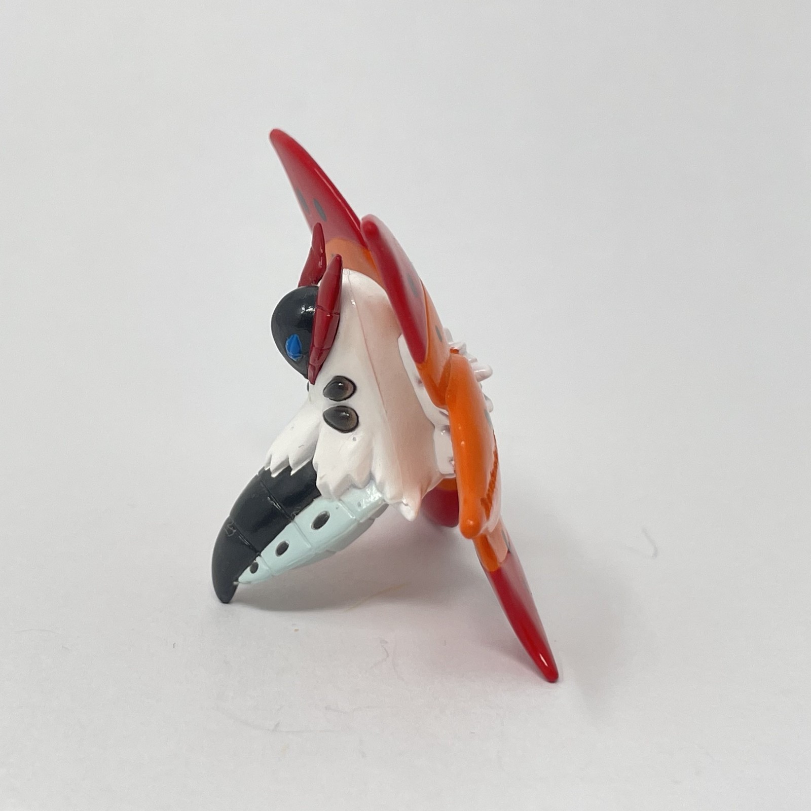 Volcarona Pokemon Monster Collection Figure Takara Tomy 2011