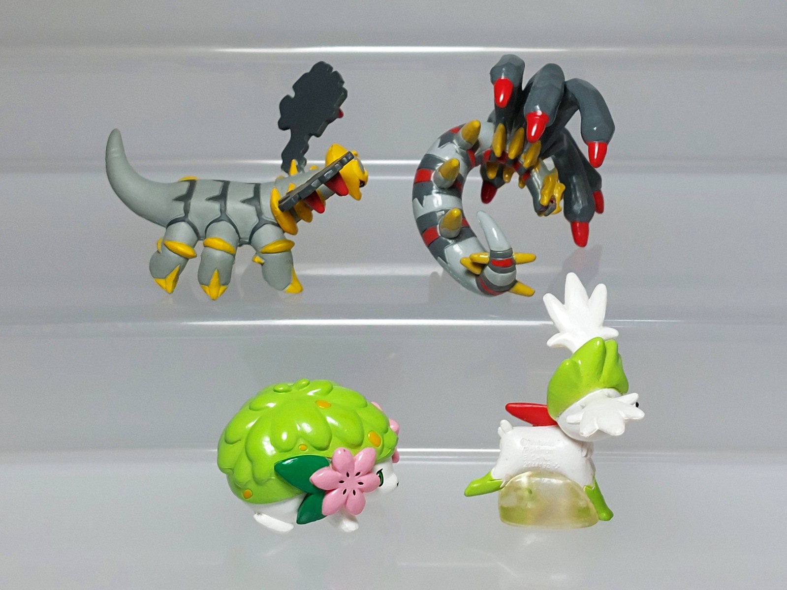 Giratina Shaymin Pokemon Clipping Figure Collection Bandai N03 0.8-1.6in