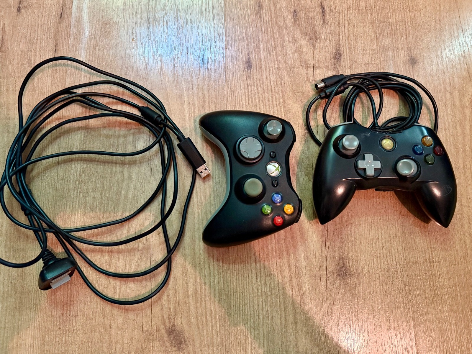 Xbox 360 Elite 120GB Console System Bundle Tested Working Skyrim Tiger Woods Lot