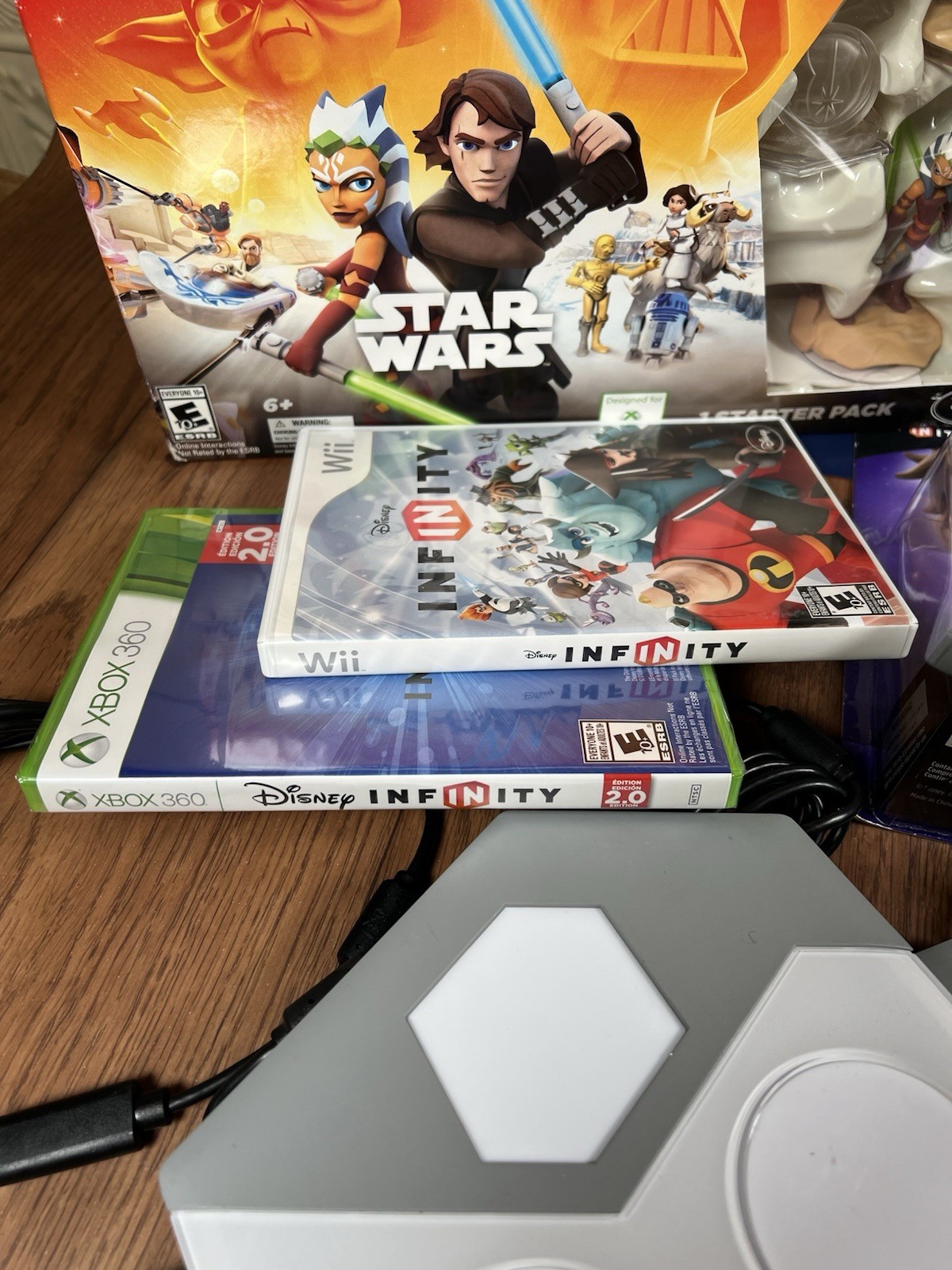 Disney Infinity Lot 20 Mixed Bulk Lot Wii / Xbox 360 3 Portals Star Wars