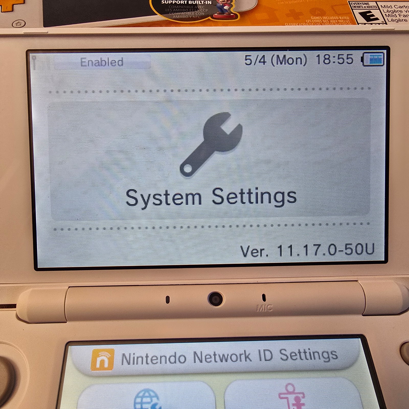 Nintendo 2DS XL Console – White/Orange with Original Box, Case and R4 card