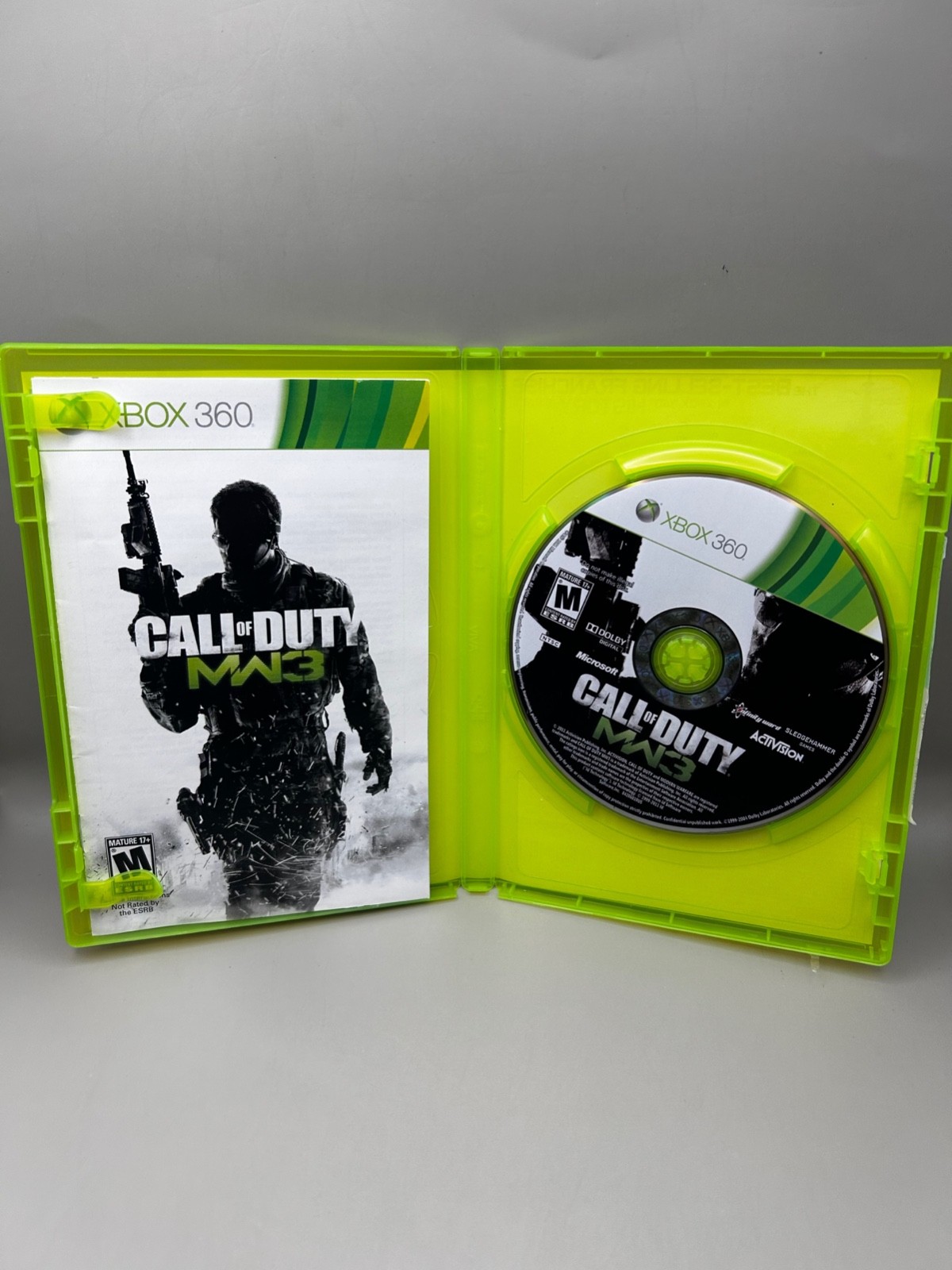 XBOX 360 Call of Duty Modern Warfare Bundle and Bonus Dog Tag – all Tested