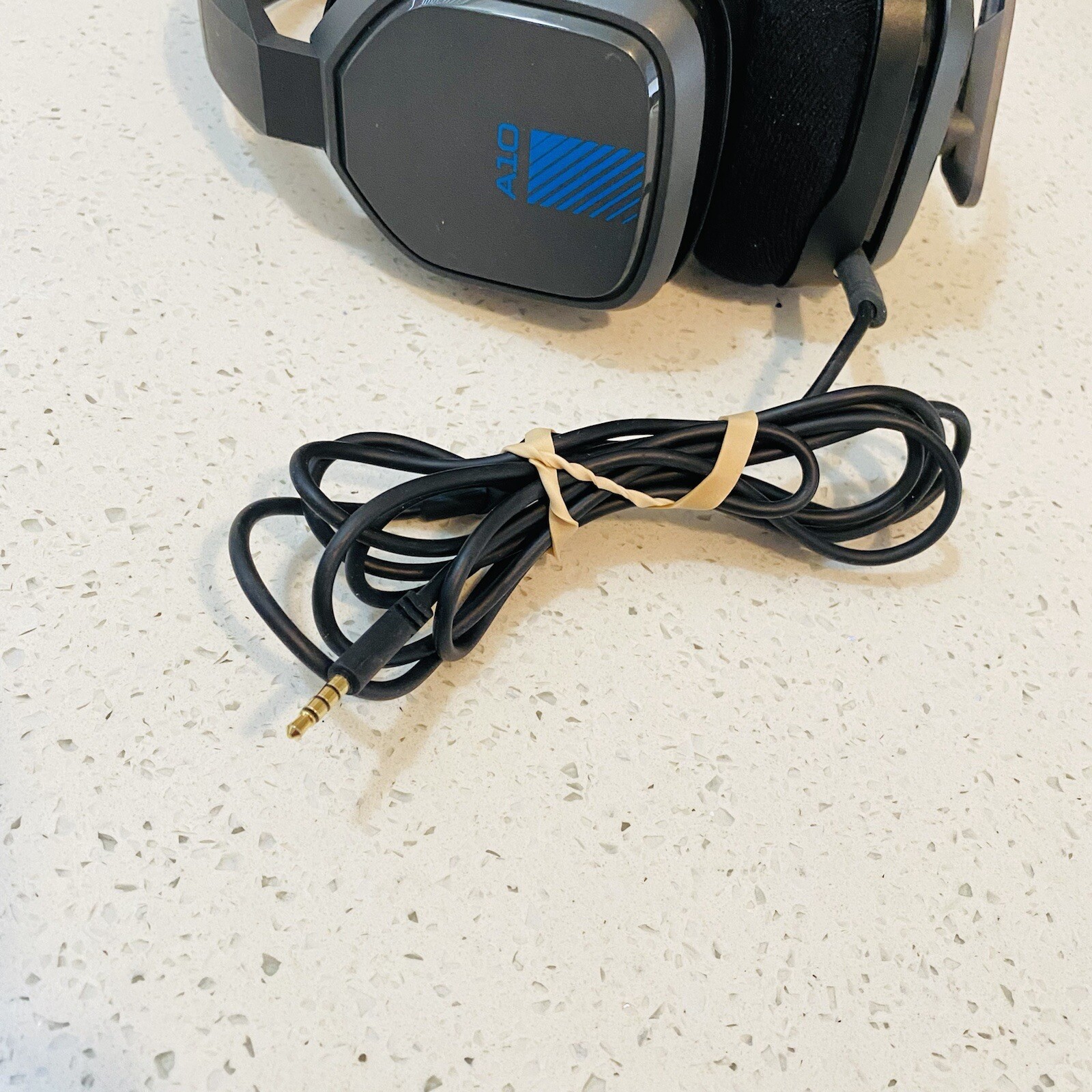 Logitech Astro A10 Wired Stereo Gaming Headset – Blue/black – For PS4