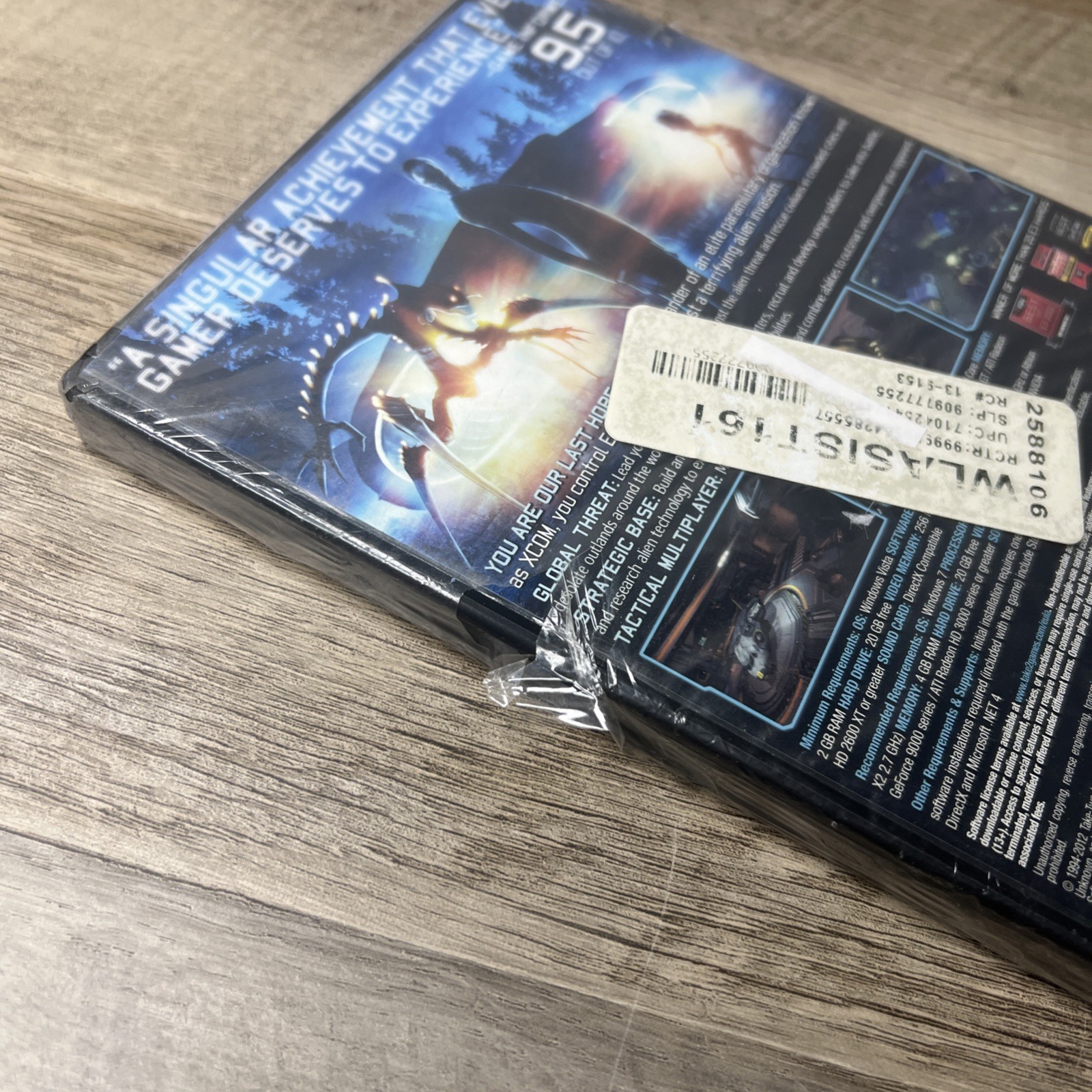 XCOM: Enemy Unknown – PC – With Story Book and Poster – Untested