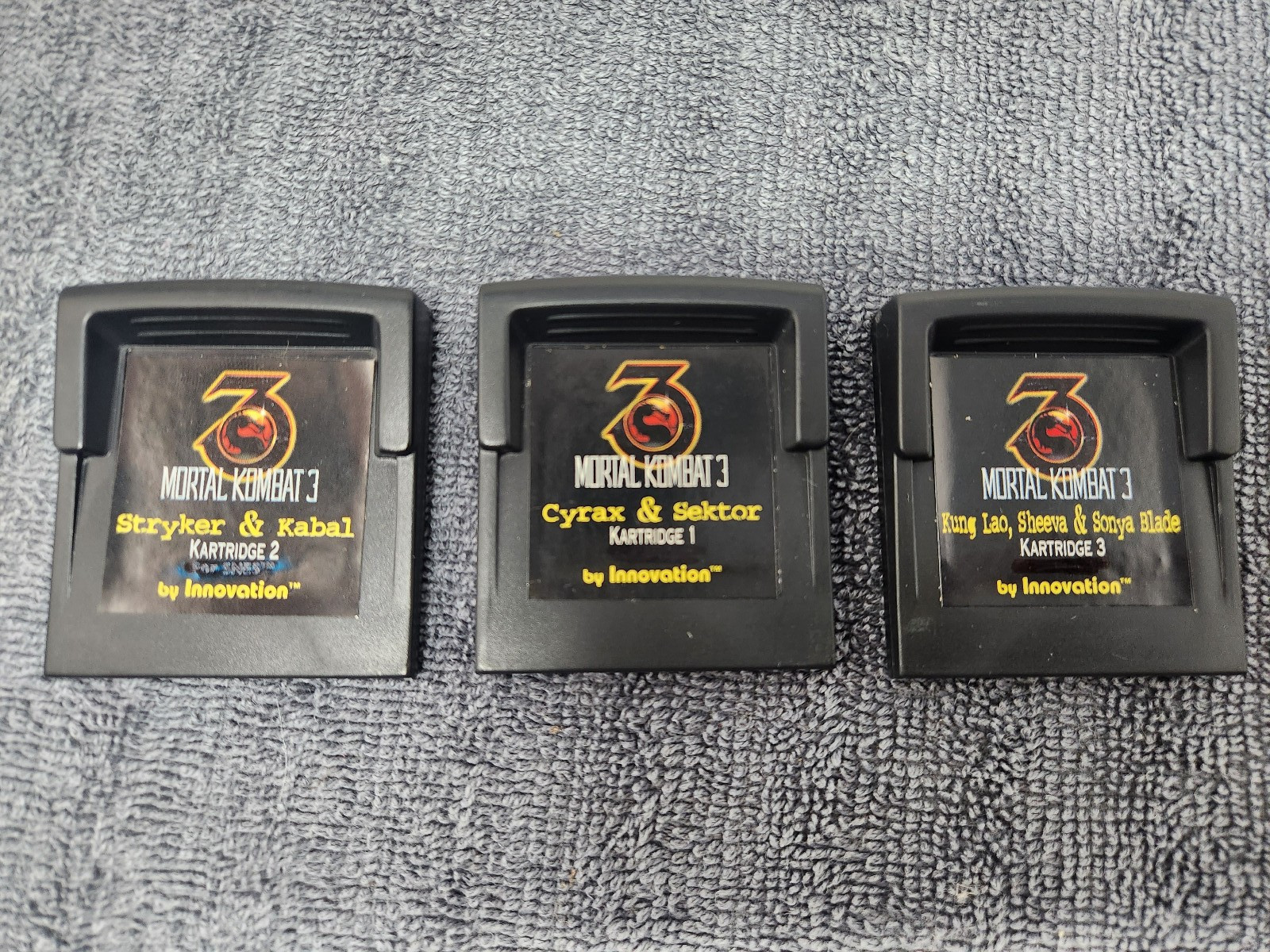 Mortal Kombat 3 Genesis Kontrol Pad + 3 Kartridges – SNES Label Variant