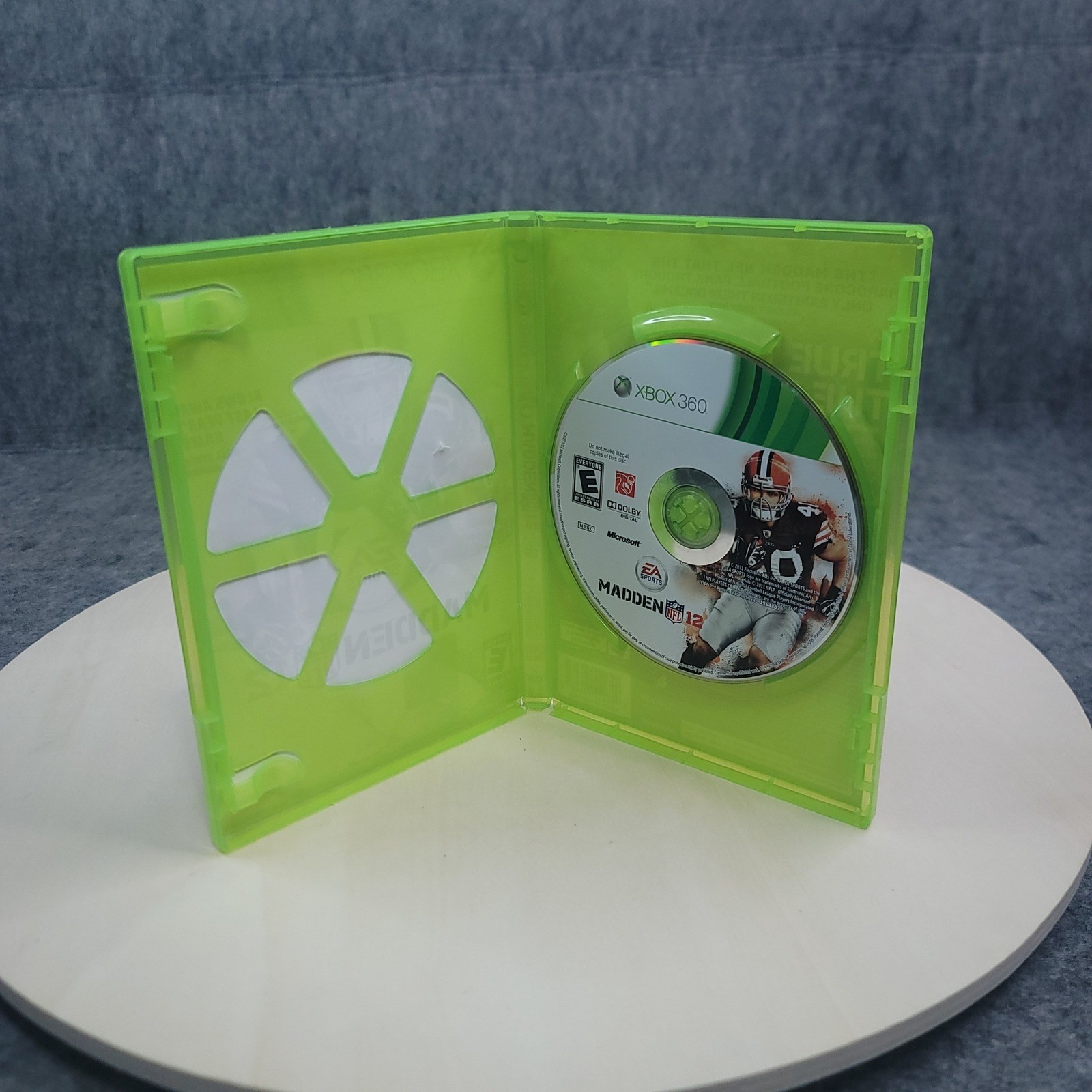 Xbox 360 Madden NFL 12 Standard Edition NTSC Peyton Hillis Cover