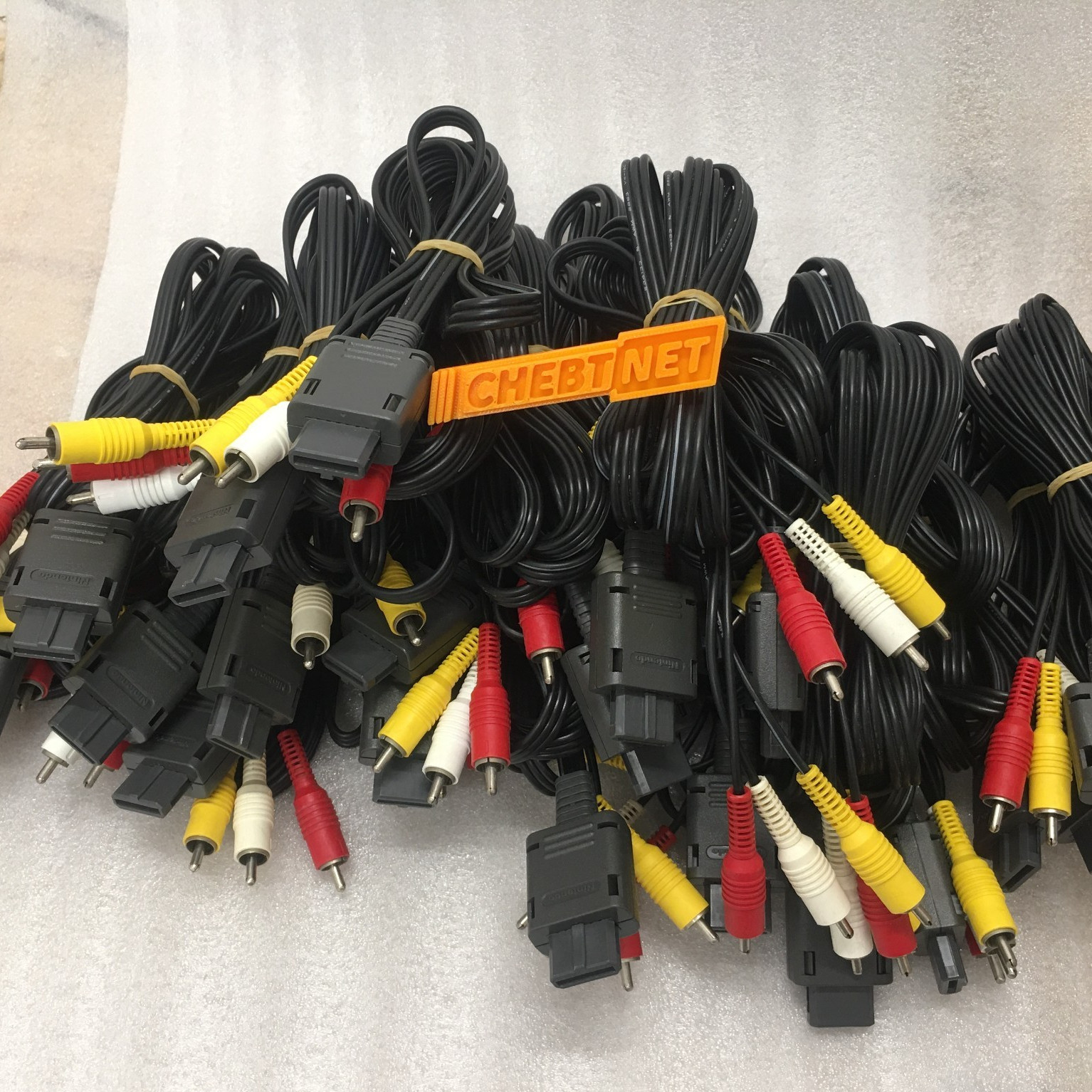 Super Nintendo OEM OFFICIAL Original STEREO SNES N64 Gamecube AV RCA Video Cable