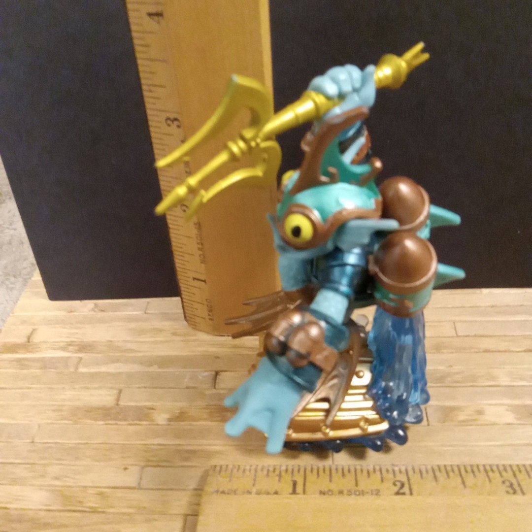 Skylanders Superchargers Deep Dive Gill Grunt Water Element 87537888 Xbox PS4