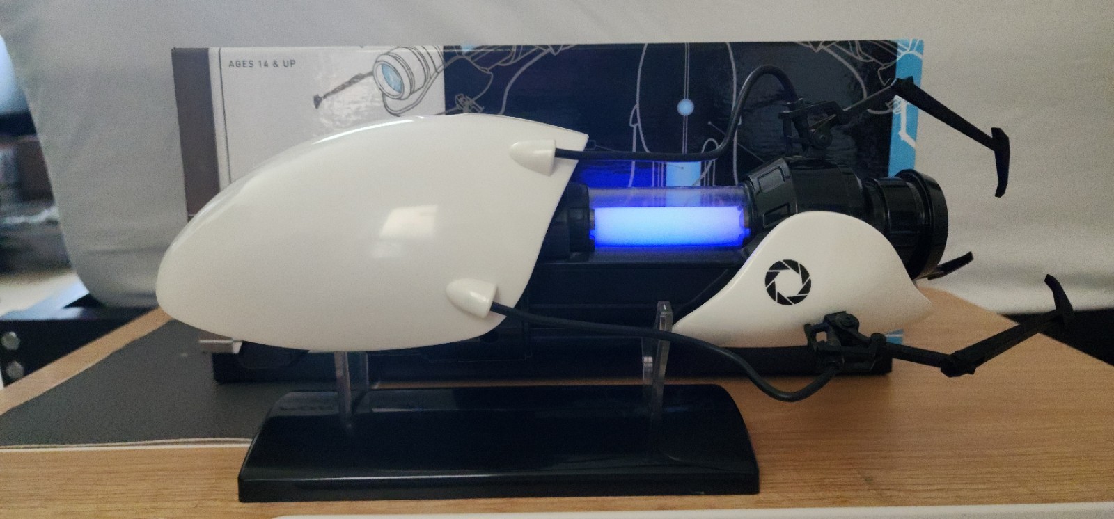 Portal 2 Aperture Science Portal Gun Replica Handheld Miniature Mini ThinkGeek