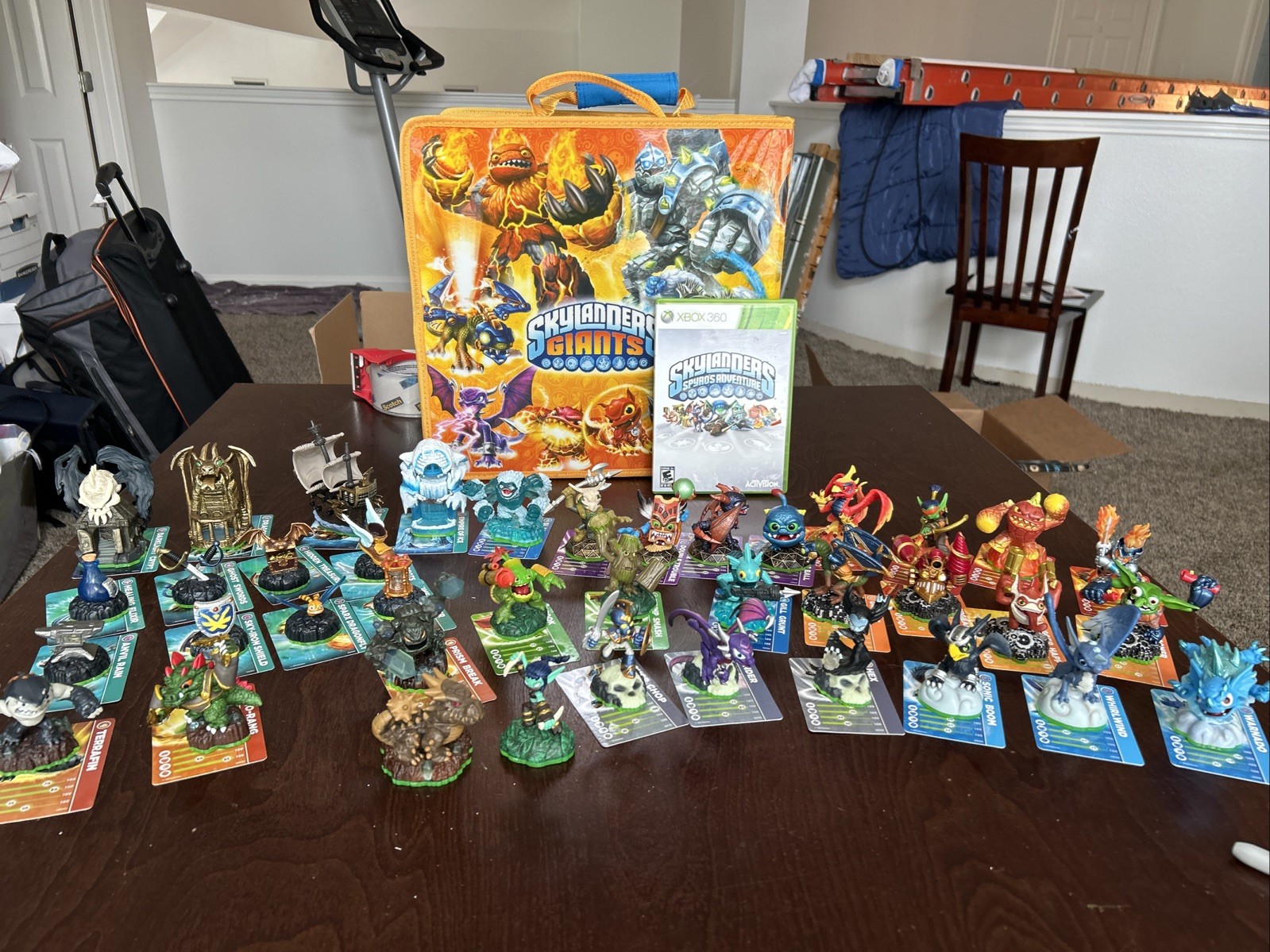 Skylanders Spyros Adventure Lot 39 Figures Carrier Case And Xbox 360 Disk