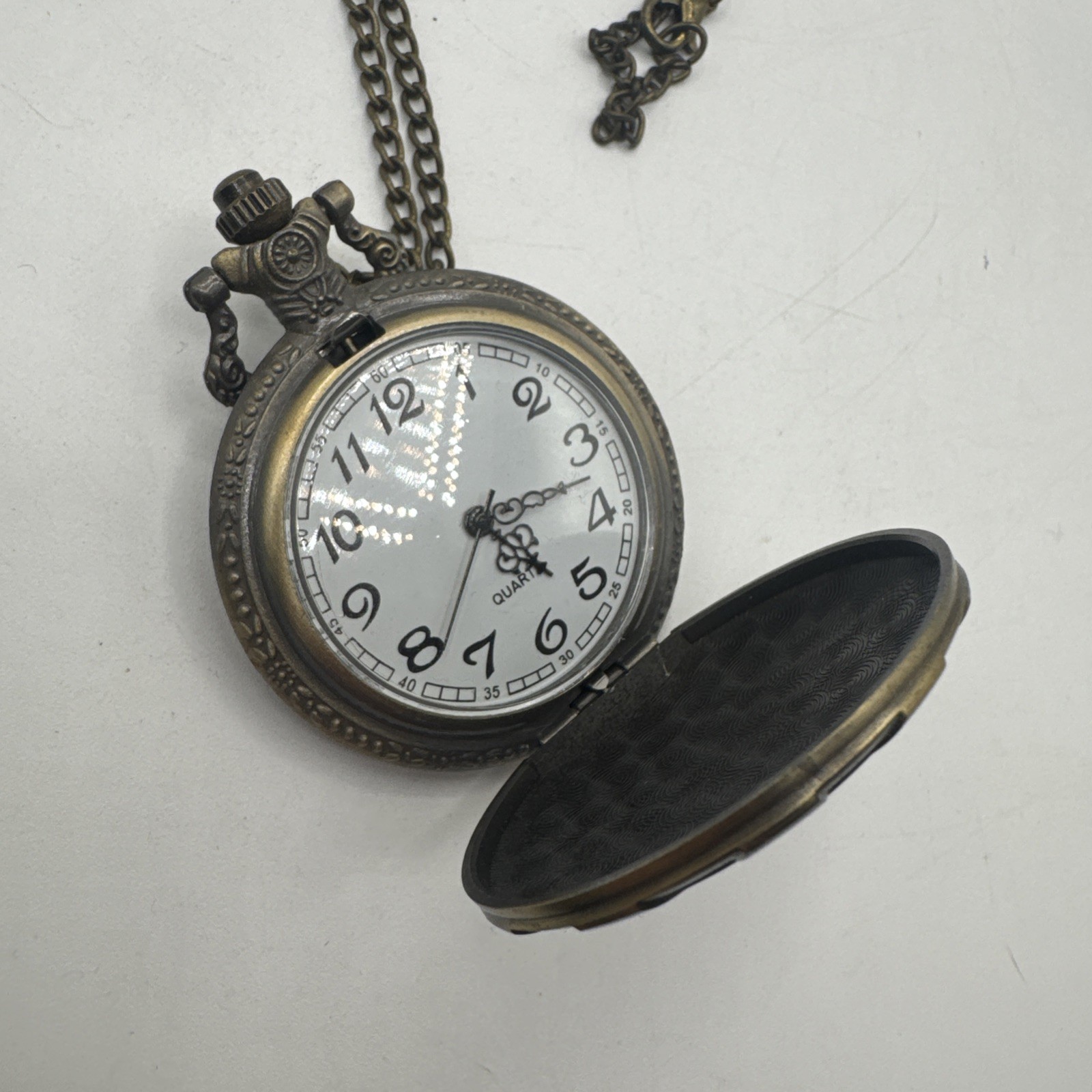 Fallout – Vault 111 – Steampunk Cosplay Bronze Pocket Watch