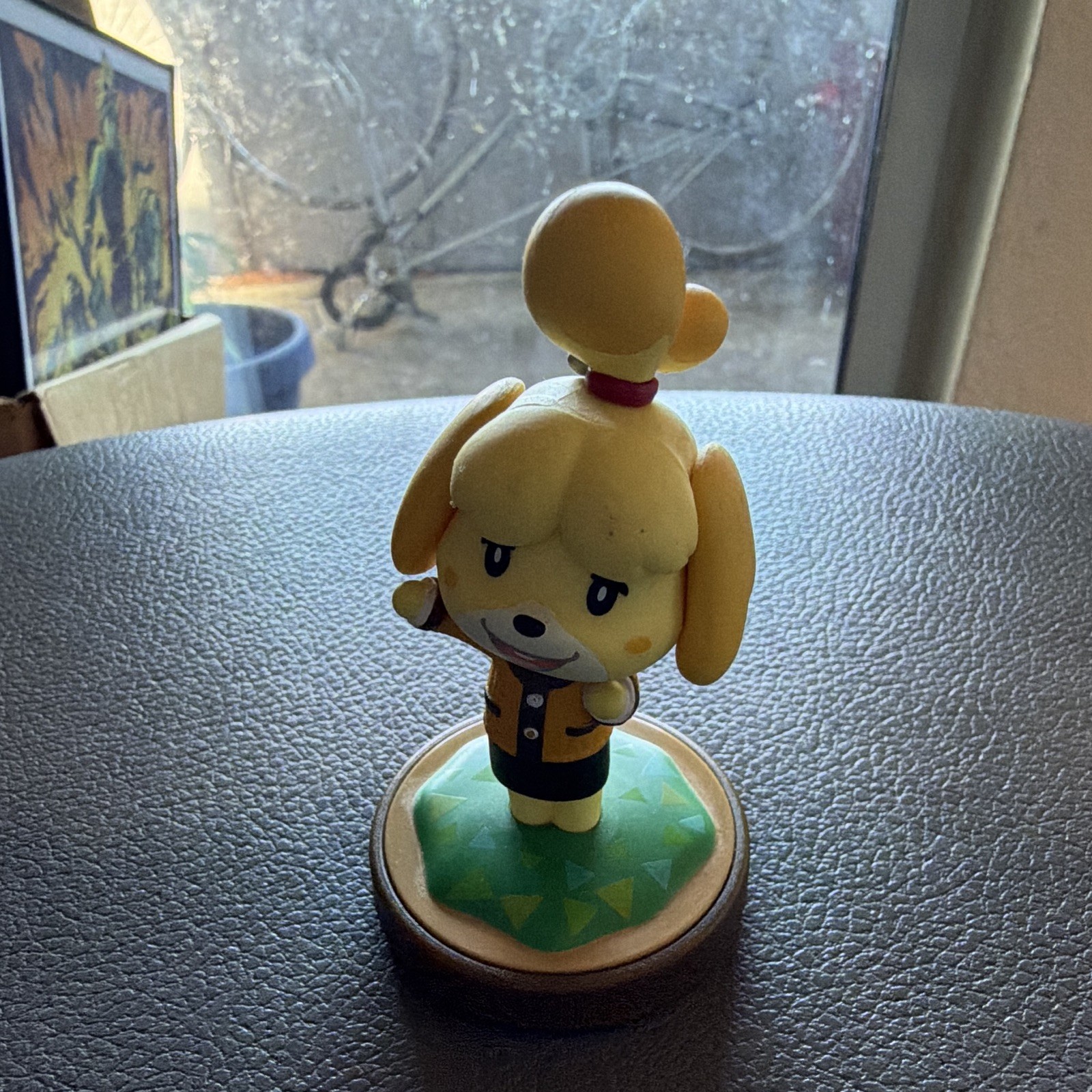 Rare Nintendo Animal Crossing Isabelle Amiibo Collectible Figure