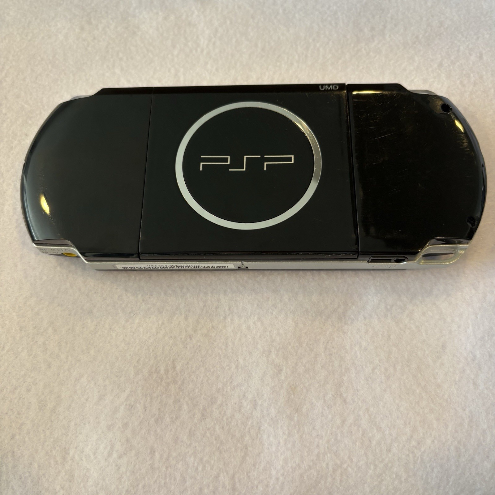 Sony PlayStation Portable PSP-1001 And 3001 Handheld Console Gaming System