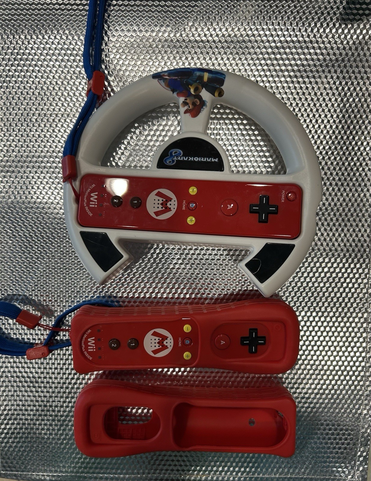 Nintendo Wii Remote Plus Mario Edition Controller w/ Hori Mario Kart 8 Wheel