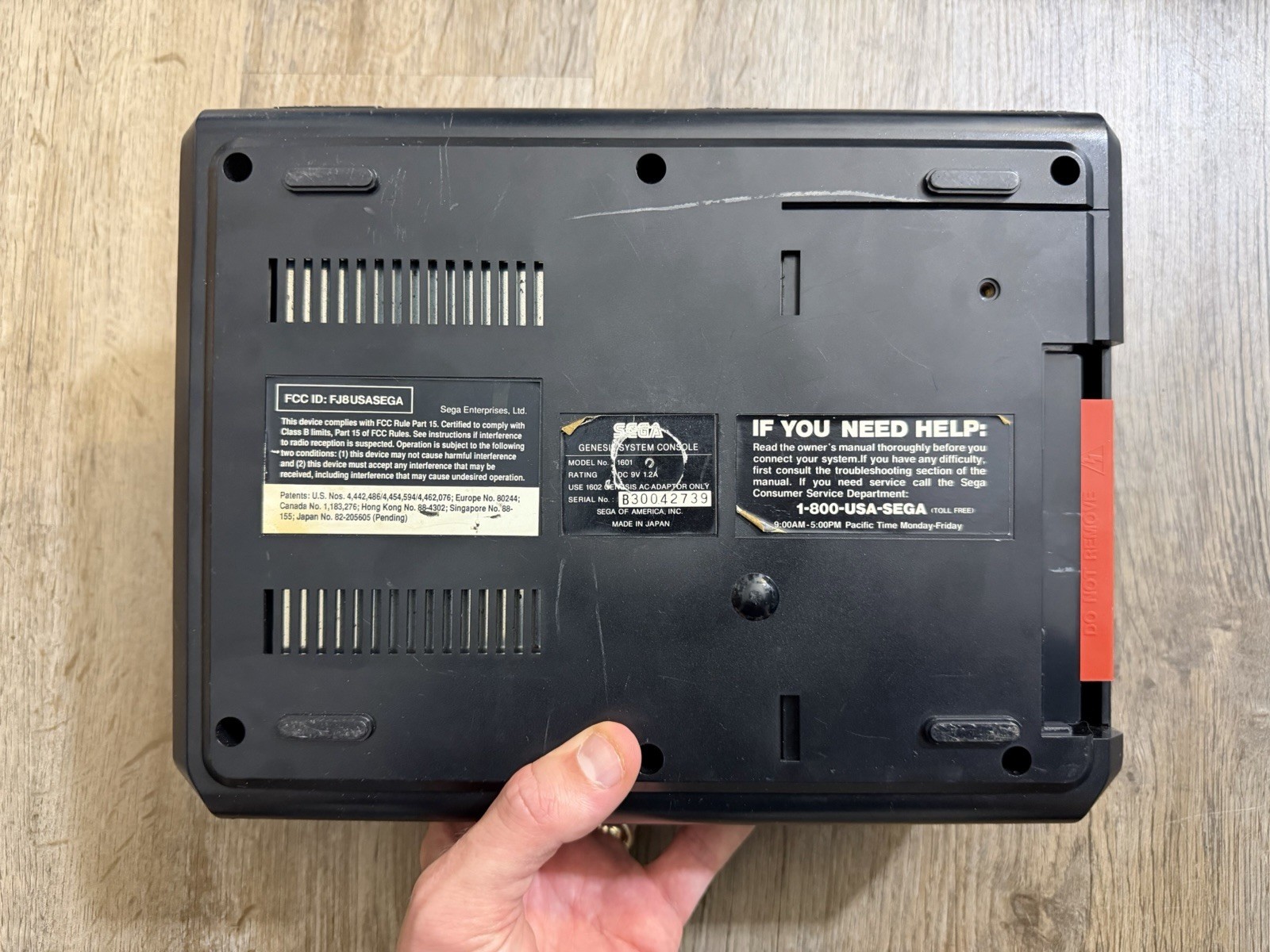 Sega Genesis 16 Bit 1601 – Untested / For Parts or Repair