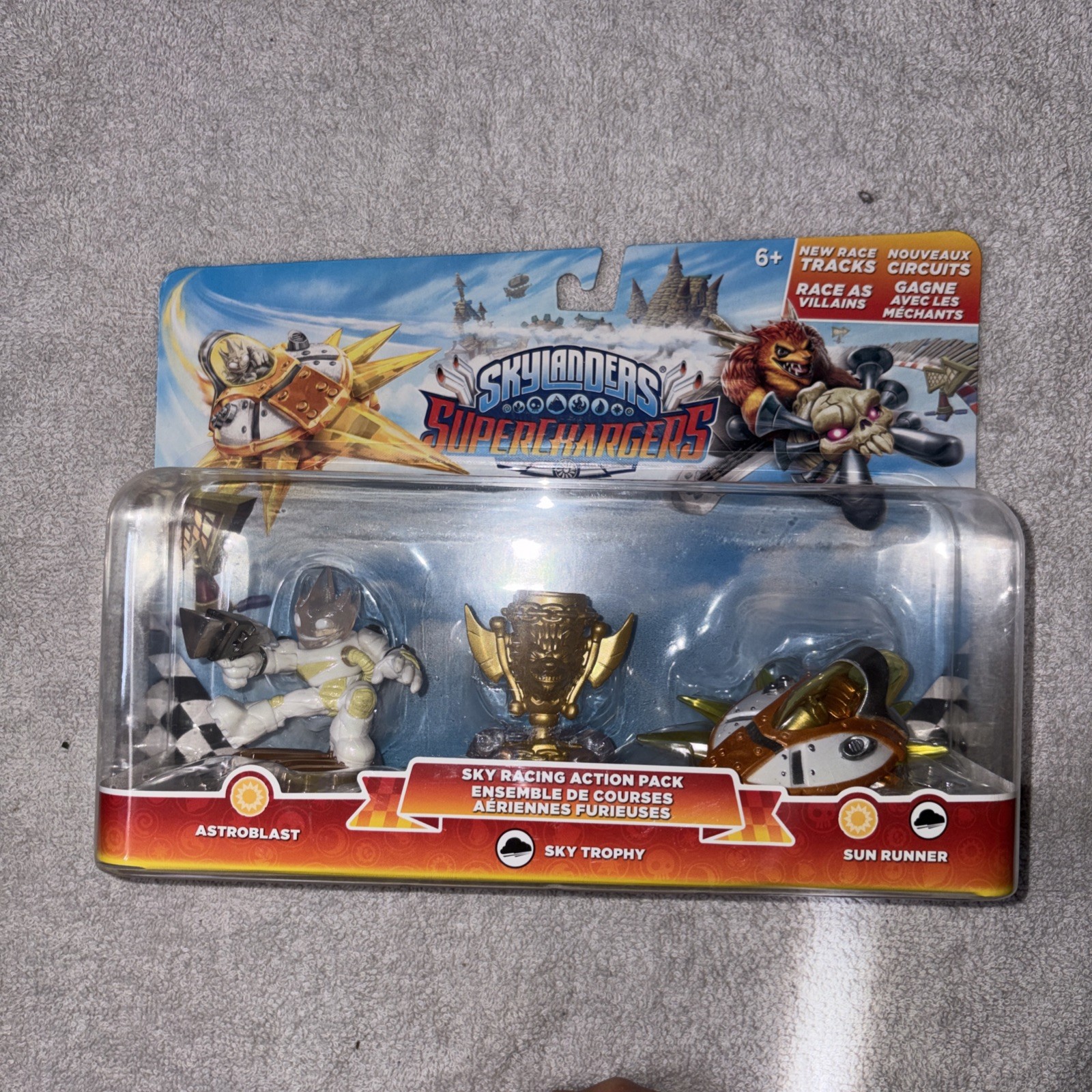 Skylanders Superchargers Sky Racing Action Pack Astro Blast Sun Runner vehicle