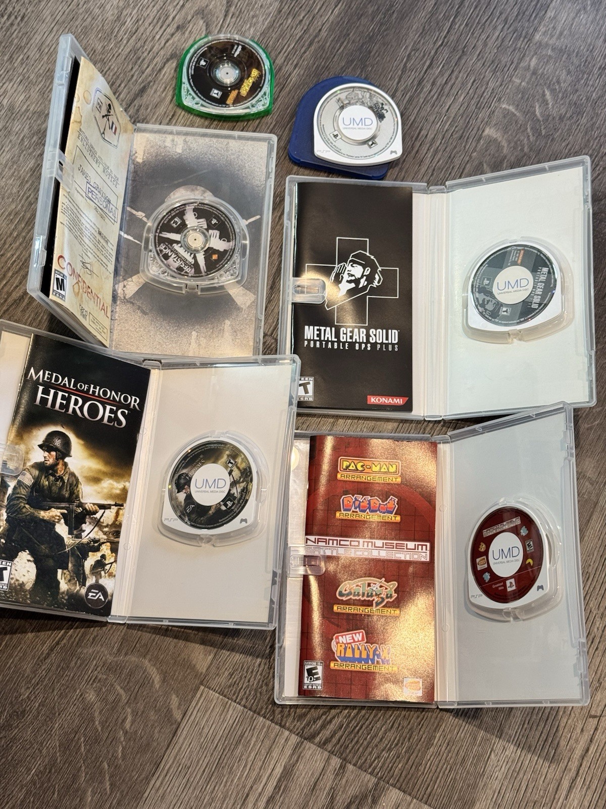 Sony PSP-3000 Mystic Silver Bundle w/Charger and 6 Games – TESTED – WORKING